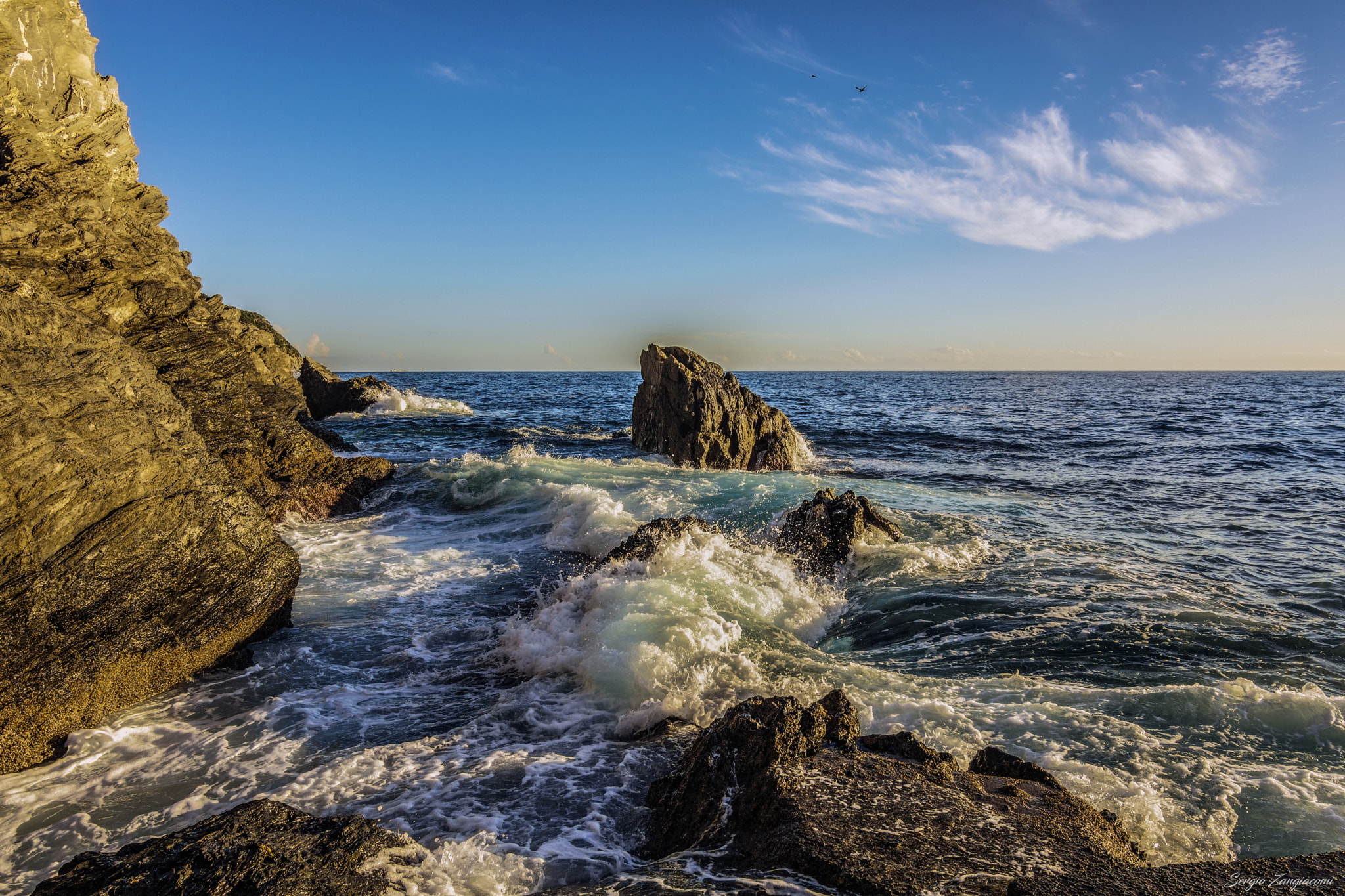 Canon EOS 750D (EOS Rebel T6i / EOS Kiss X8i) sample photo. The power of sea photography