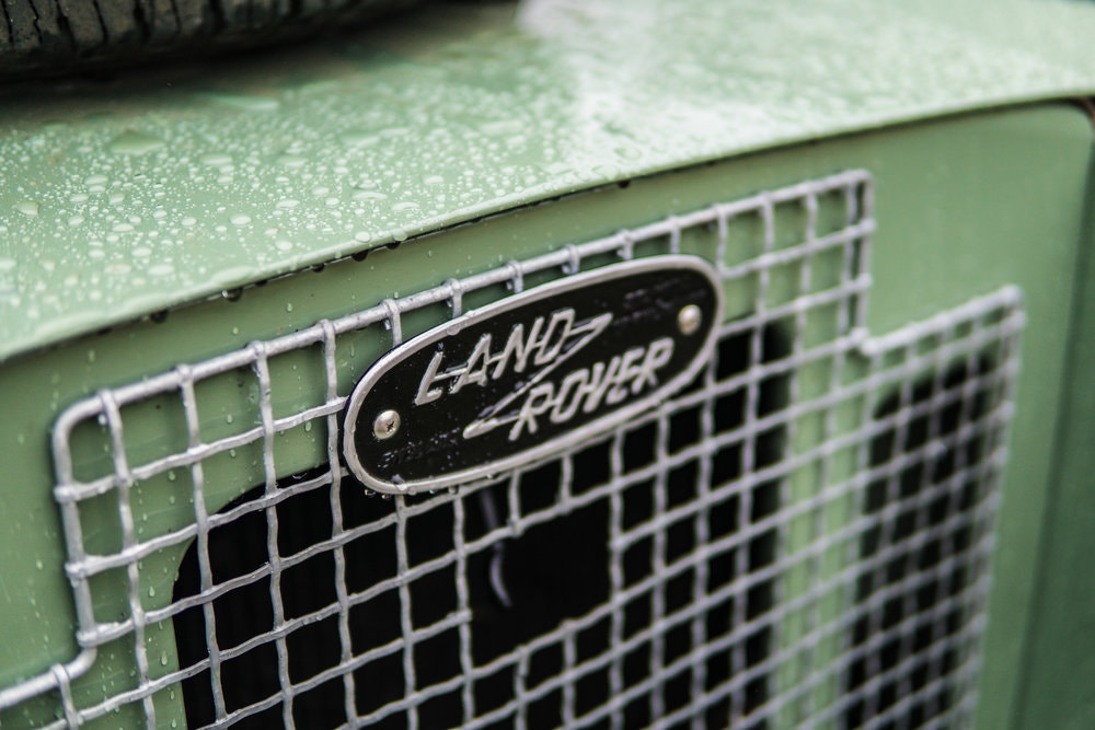 Sony a6300 + 30mm F1.4 DC DN | Contemporary 016 sample photo. "land rover series iia badge" #photojambo photography