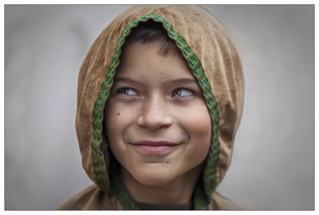 Canon EOS 5D sample photo. Hooded boy photography