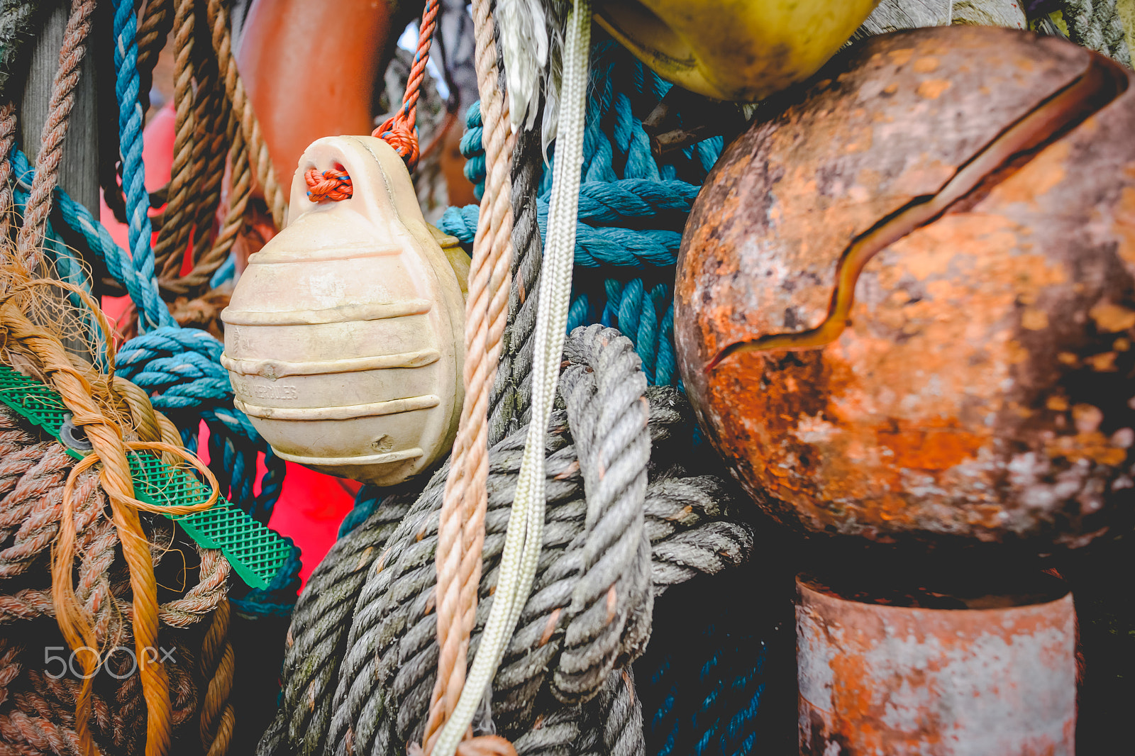 Sony Alpha DSLR-A900 sample photo. Nautical background. closeup of old colorful mooring ropes , old photography