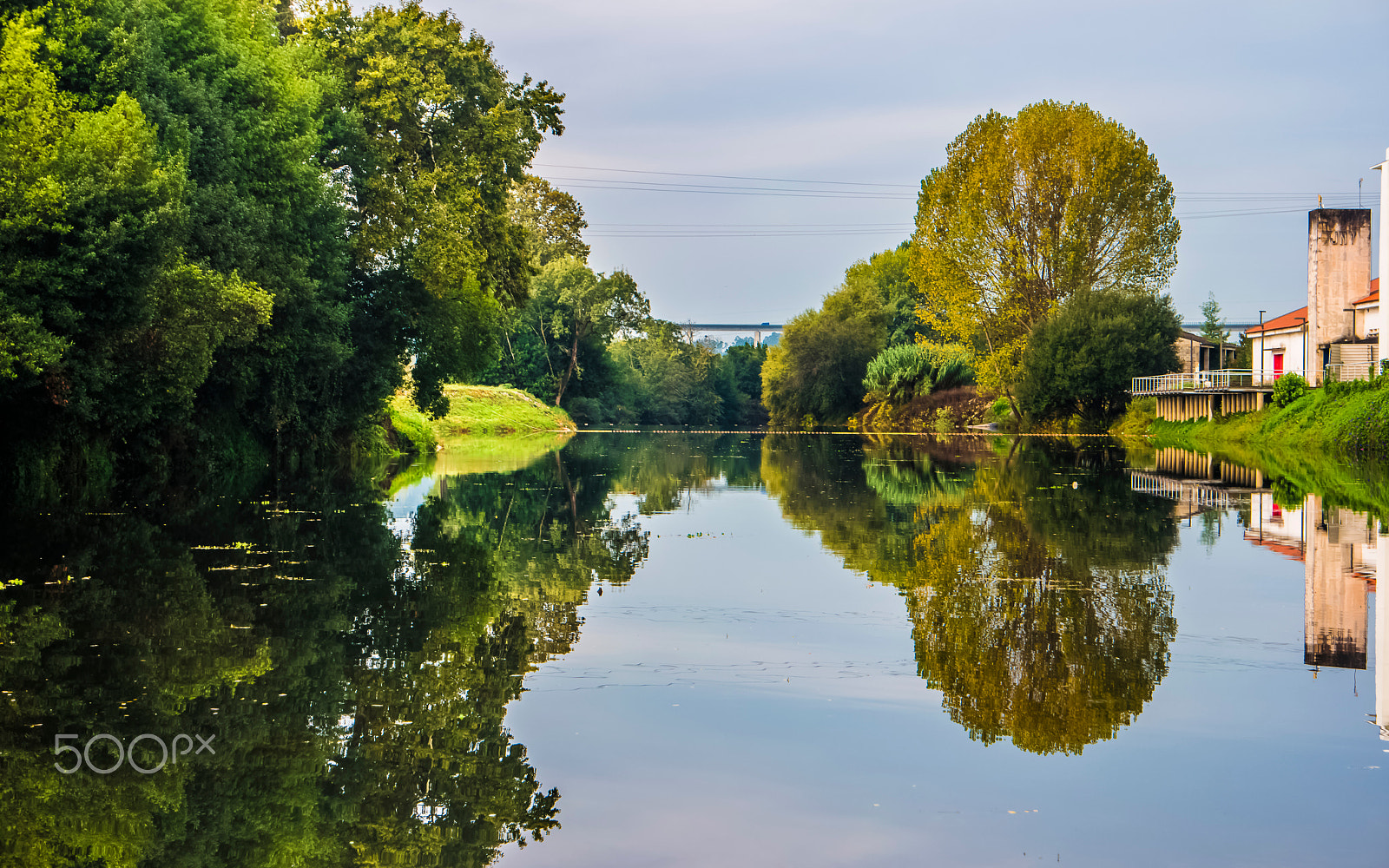Samsung NX500 sample photo. Autumn reflections-rio agueda photography