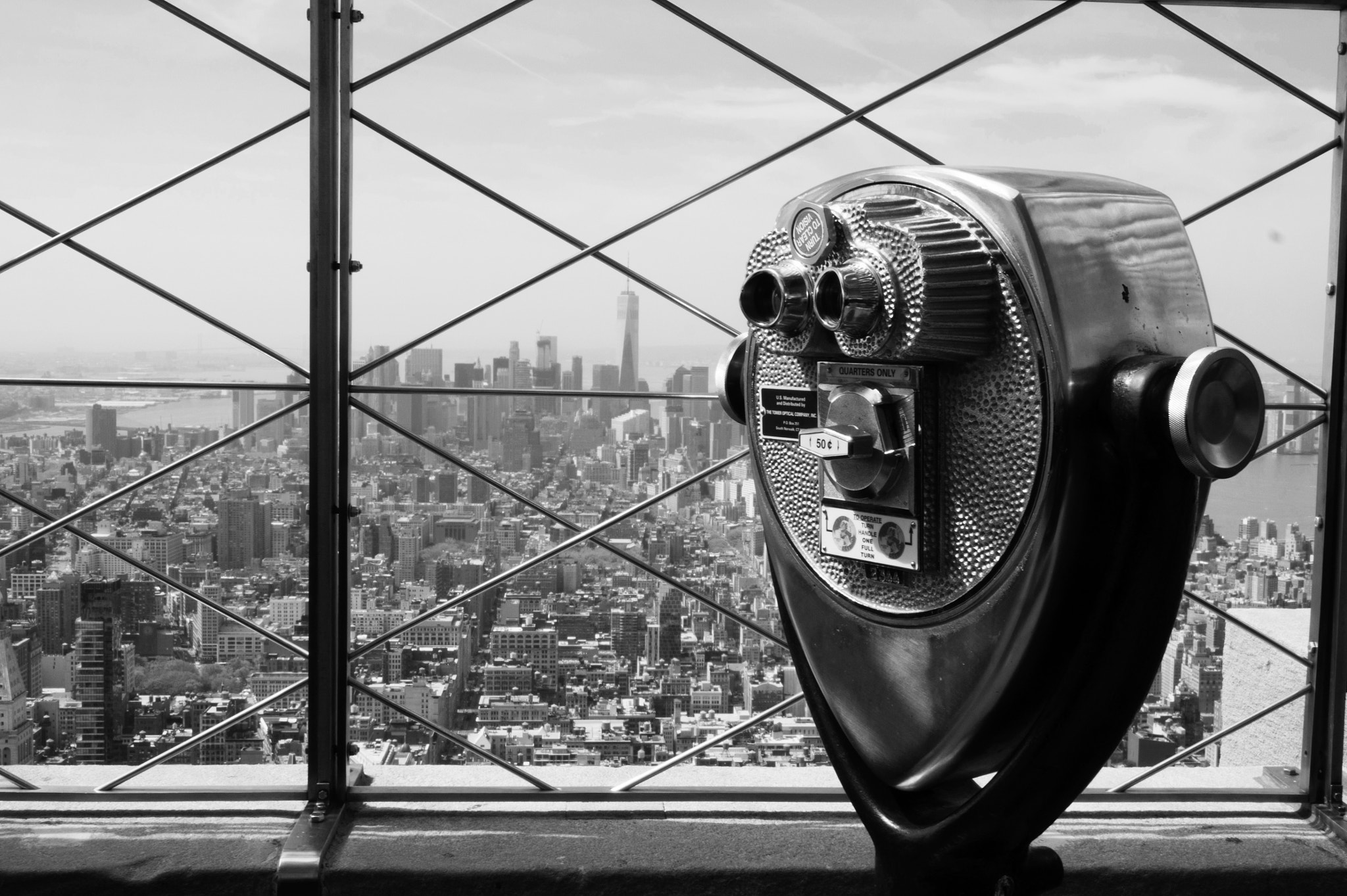Samsung NX 18-200mm F3.5-6.3 ED OIS sample photo. Empire state building view photography