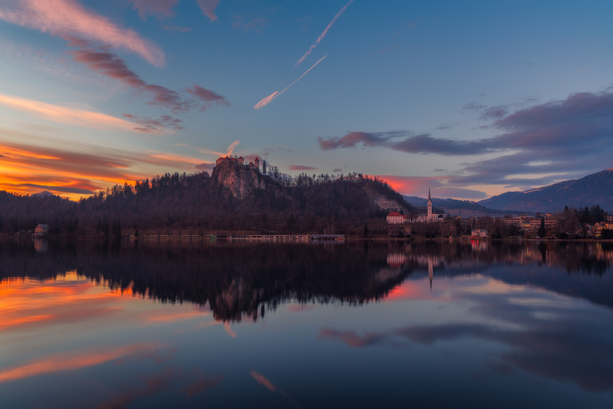 Sony a7R II + Sony Vario-Sonnar T* 16-35mm F2.8 ZA SSM sample photo. Lake bled at sunset photography