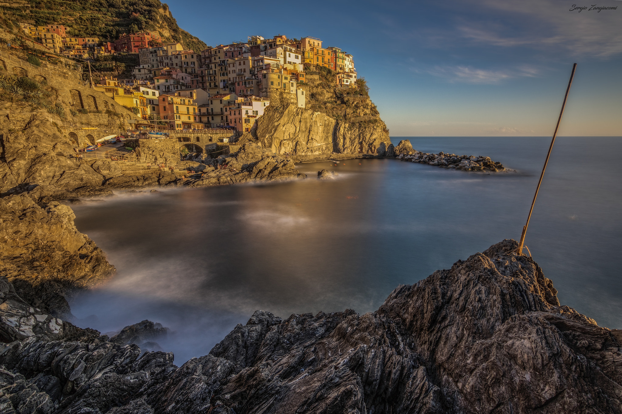 Canon EOS 750D (EOS Rebel T6i / EOS Kiss X8i) sample photo. Manarola sunset photography