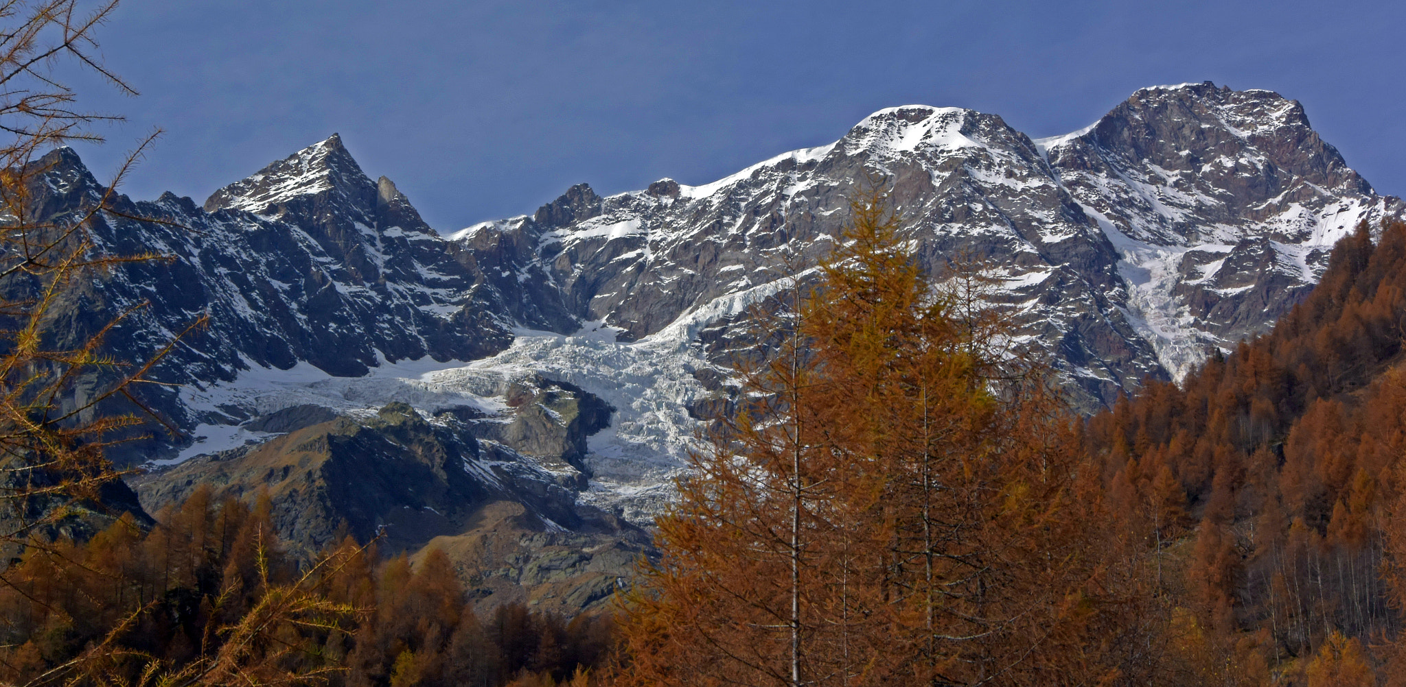 1 NIKKOR VR 10-100mm f/4-5.6 sample photo. Peaks - autunno sul monte rosa photography
