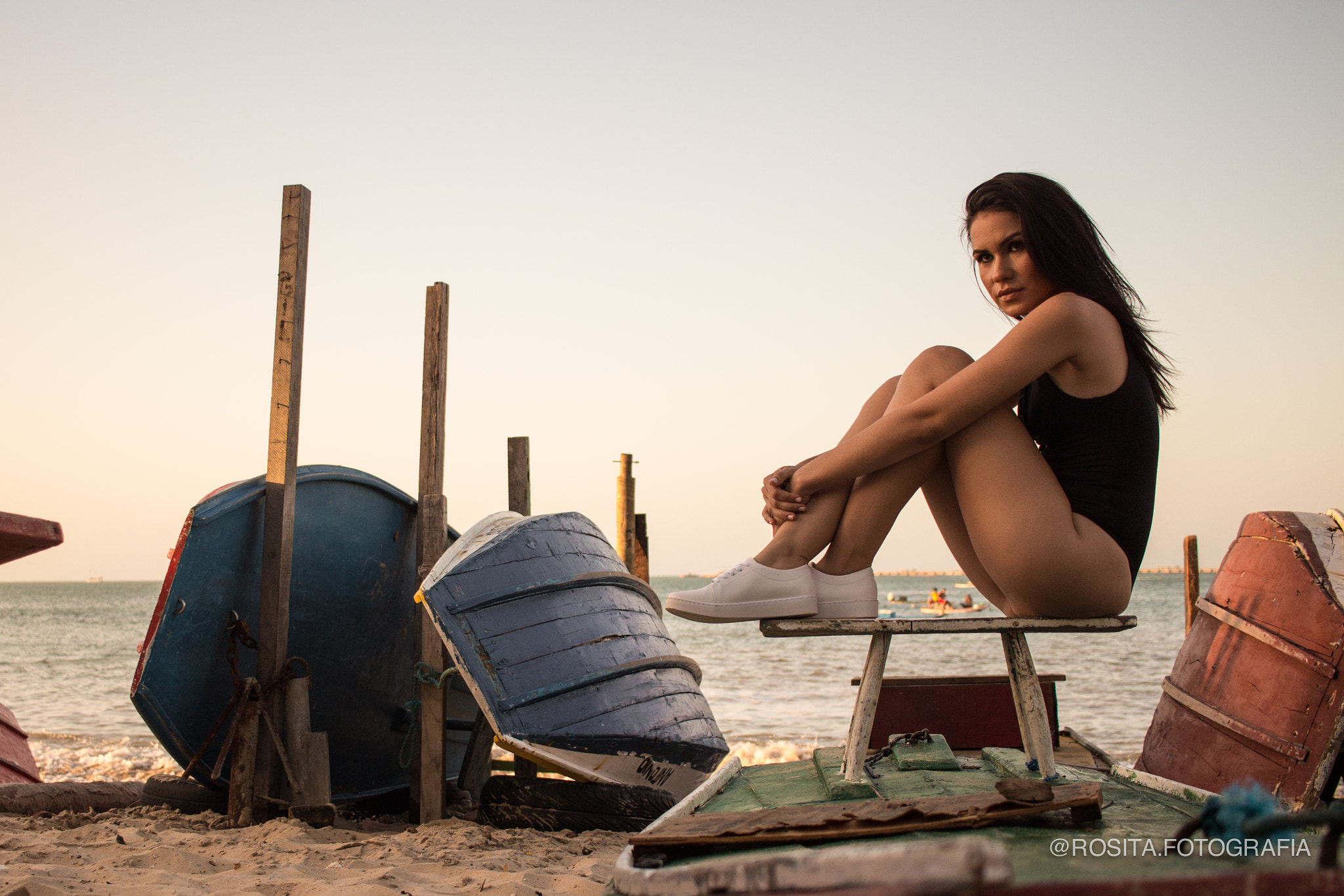 Canon EF-S 24mm F2.8 STM sample photo. Walk on the beach photography