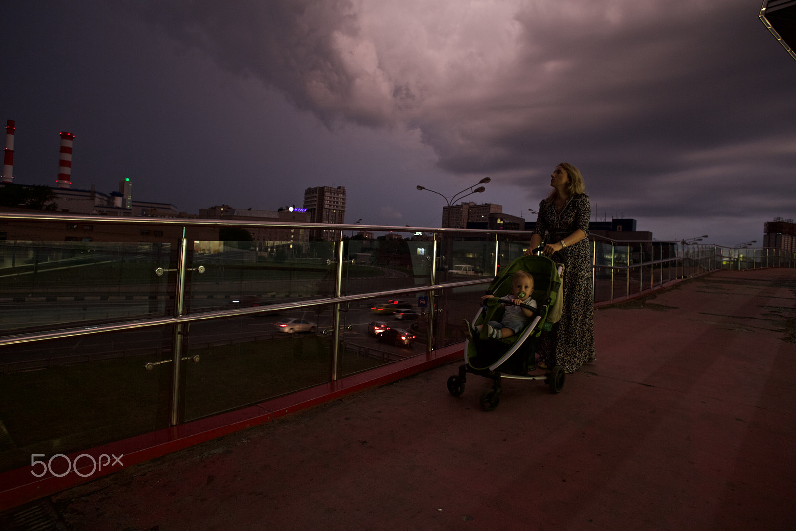 Canon EOS 6D + Canon EF 20mm F2.8 USM sample photo. Thunderstorm waiting photography
