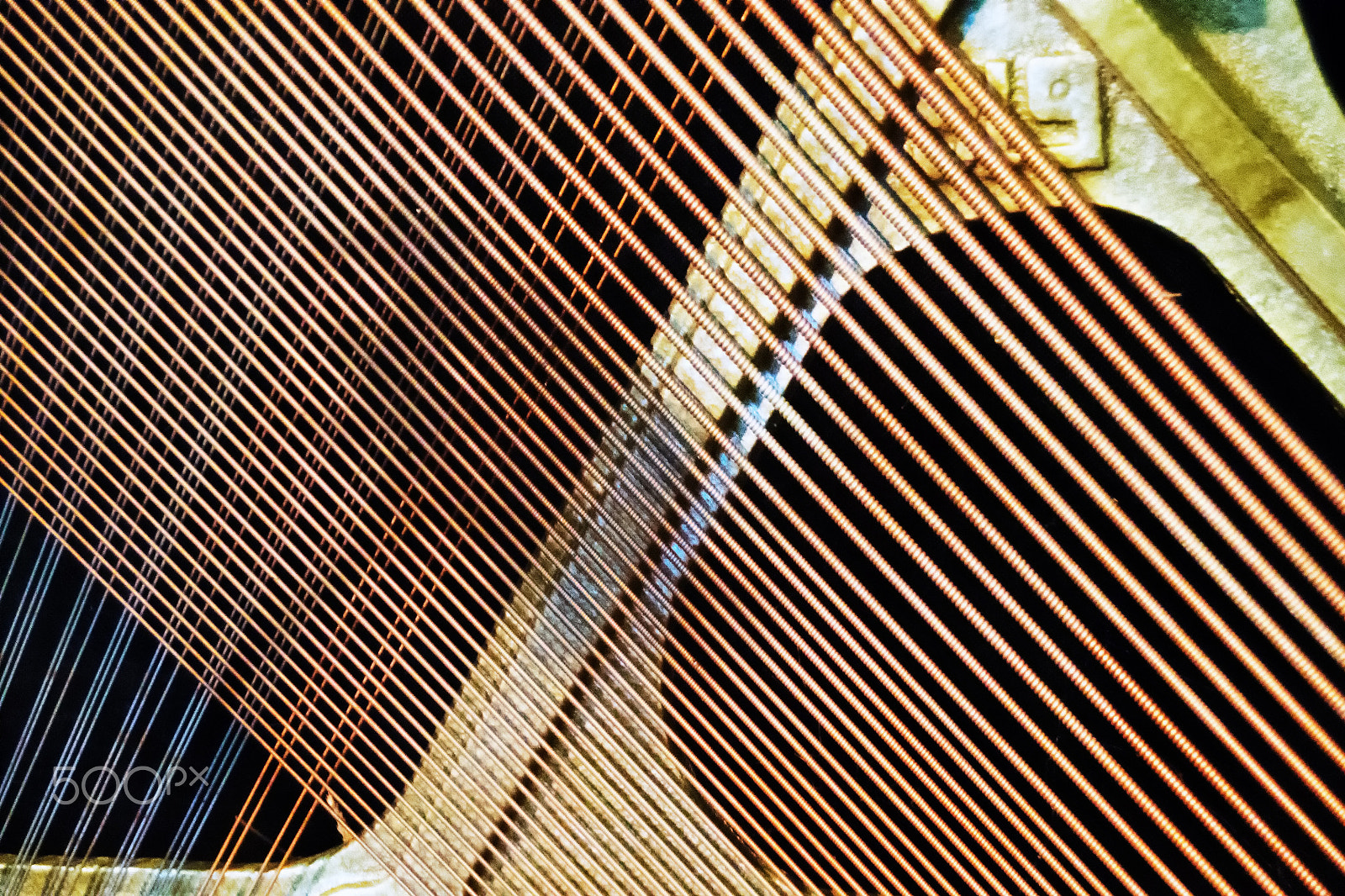 Sony a7R + Sony DT 18-250mm F3.5-6.3 sample photo. Abstract strings photography