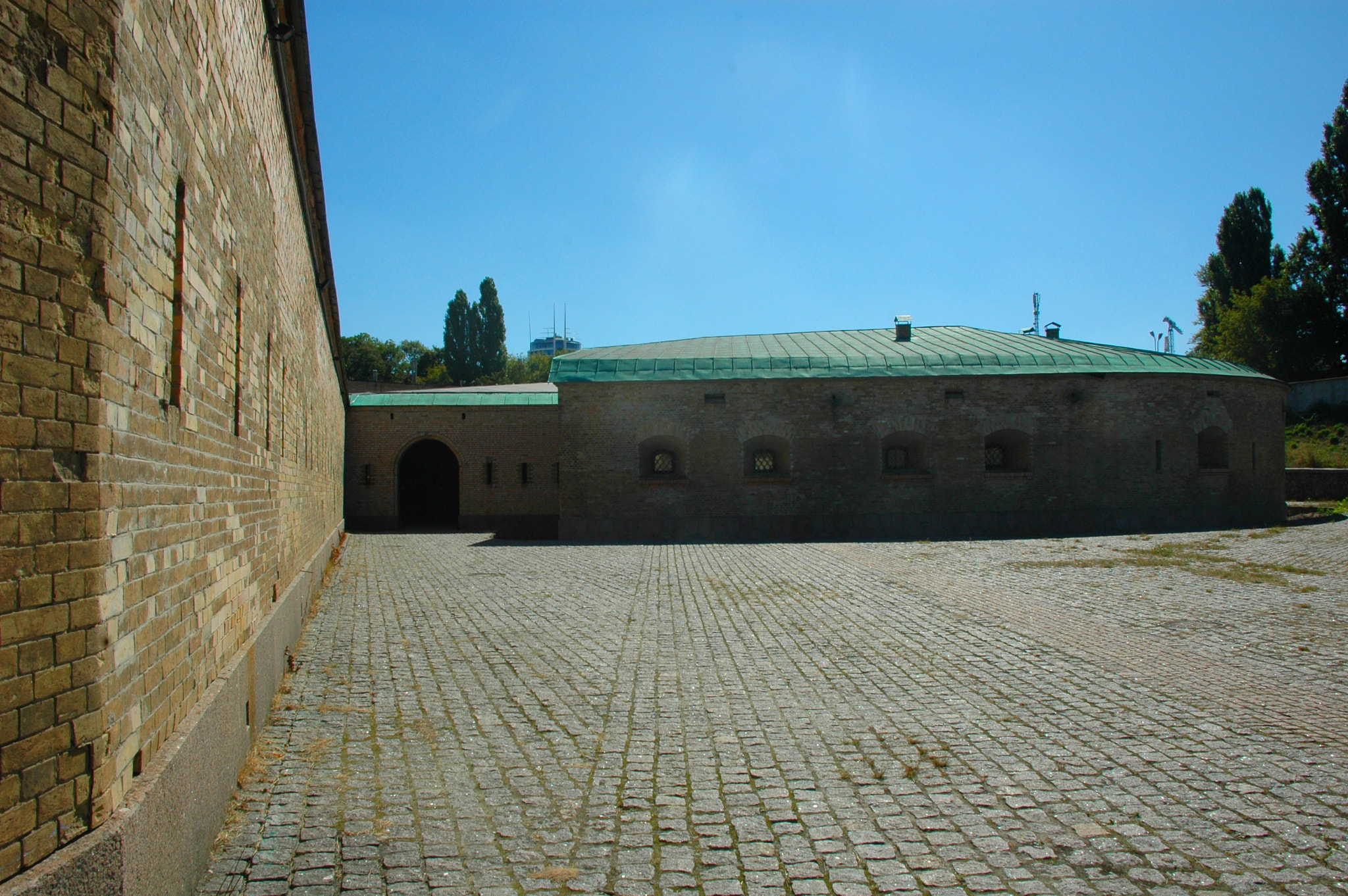 Nikon D70 sample photo. Kiev fortress caponier photography