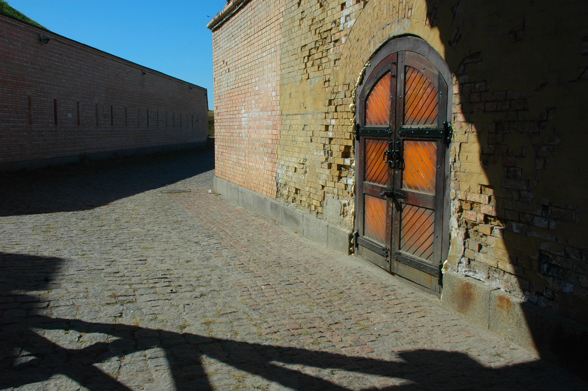 Nikon D70 sample photo. Kiev fortress caponier photography