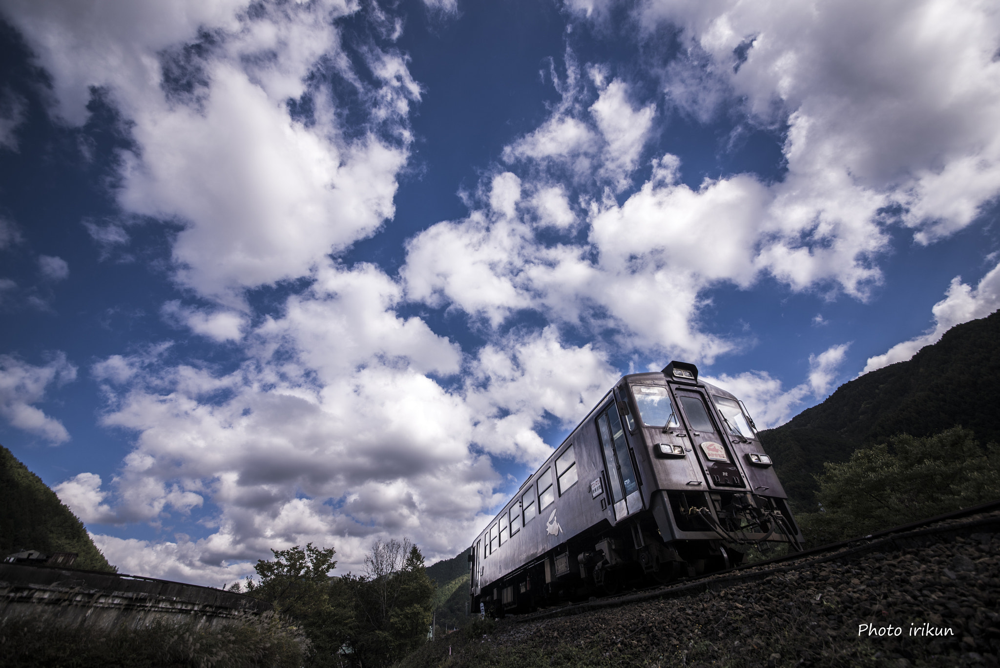 Sigma 12-24mm F4.5-5.6 II DG HSM sample photo. Sky-high photography