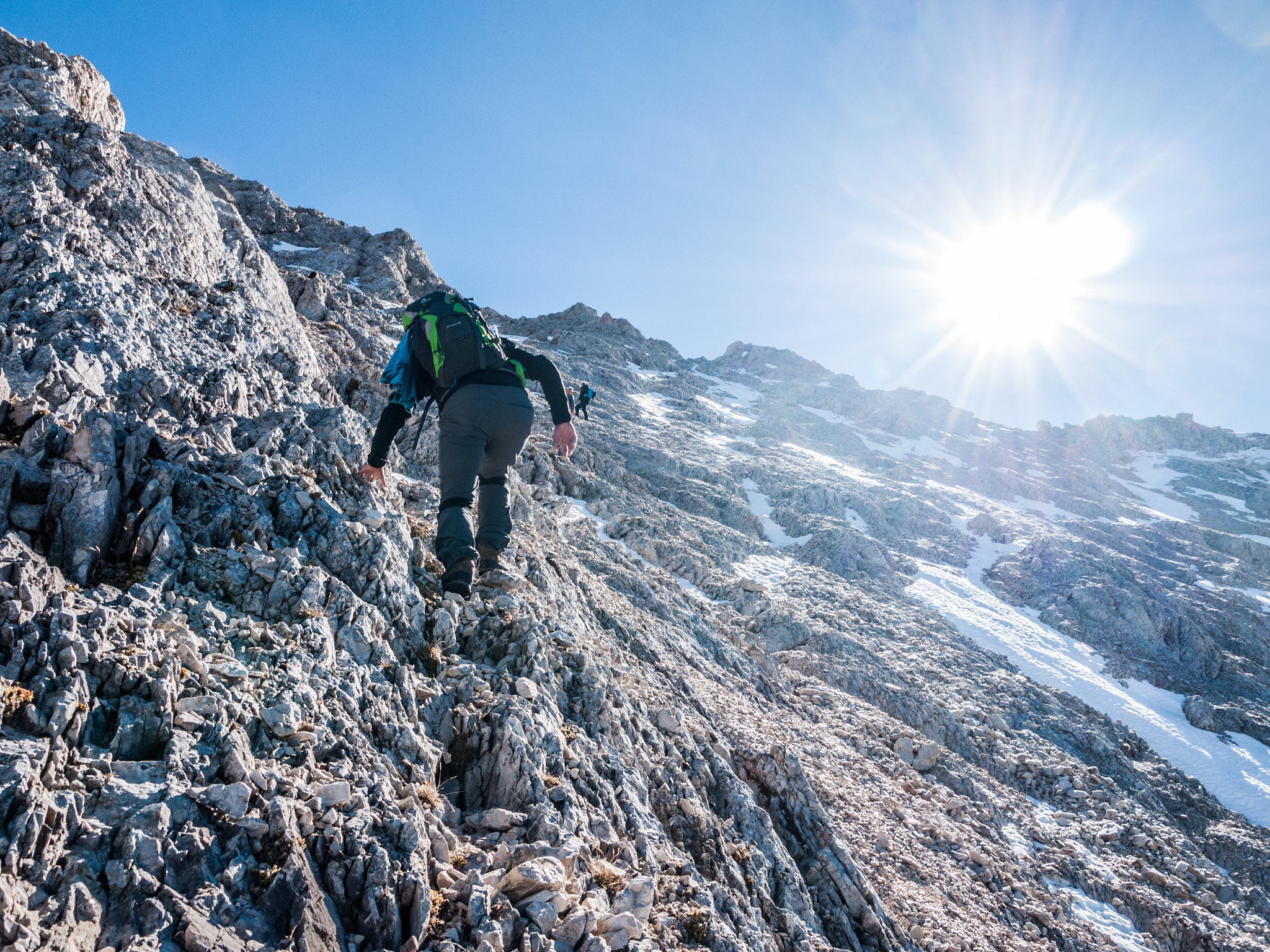 Panasonic Lumix DMC-GF1 sample photo. Climbing photography