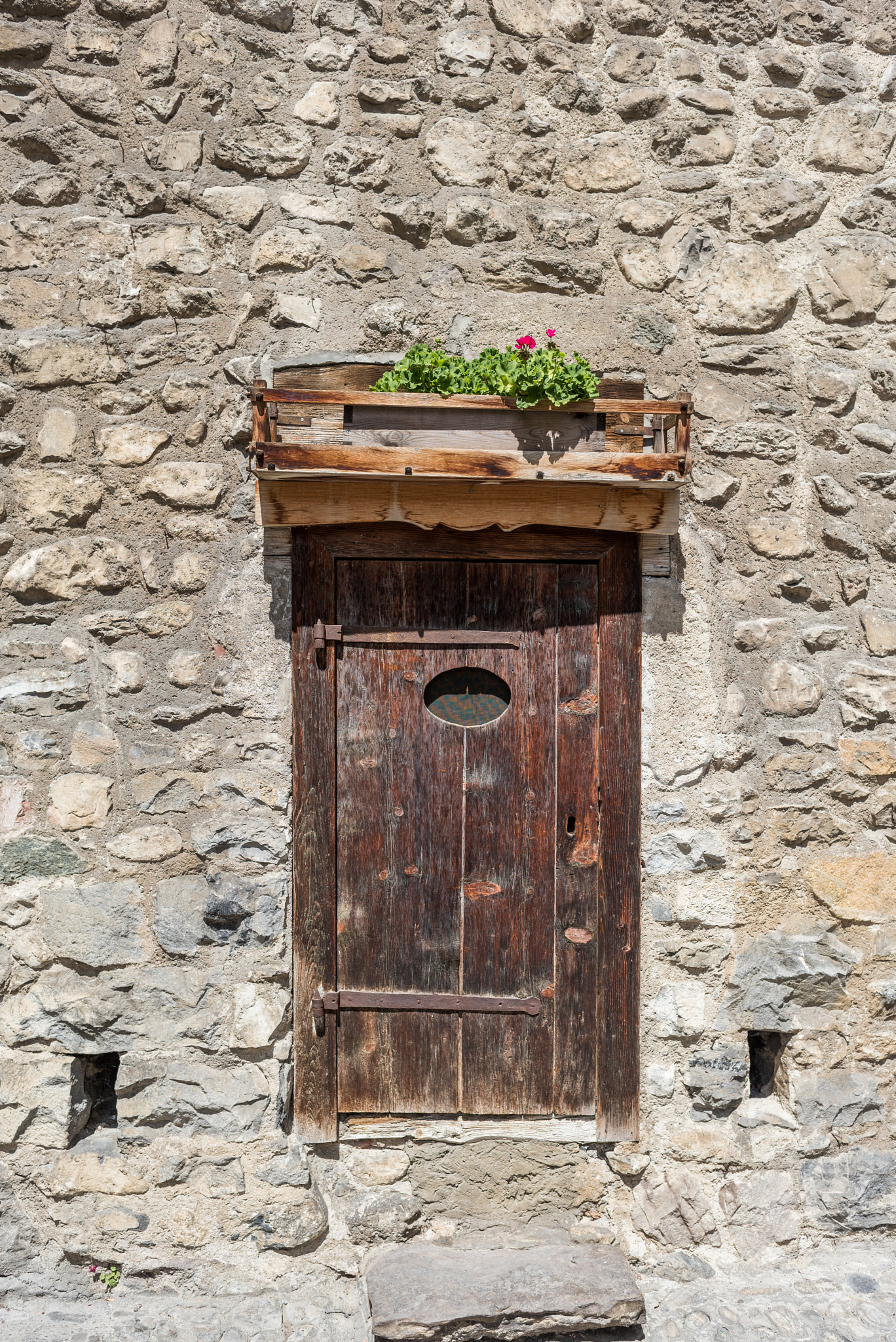 Nikon D750 sample photo. Chateau of chillon door photography