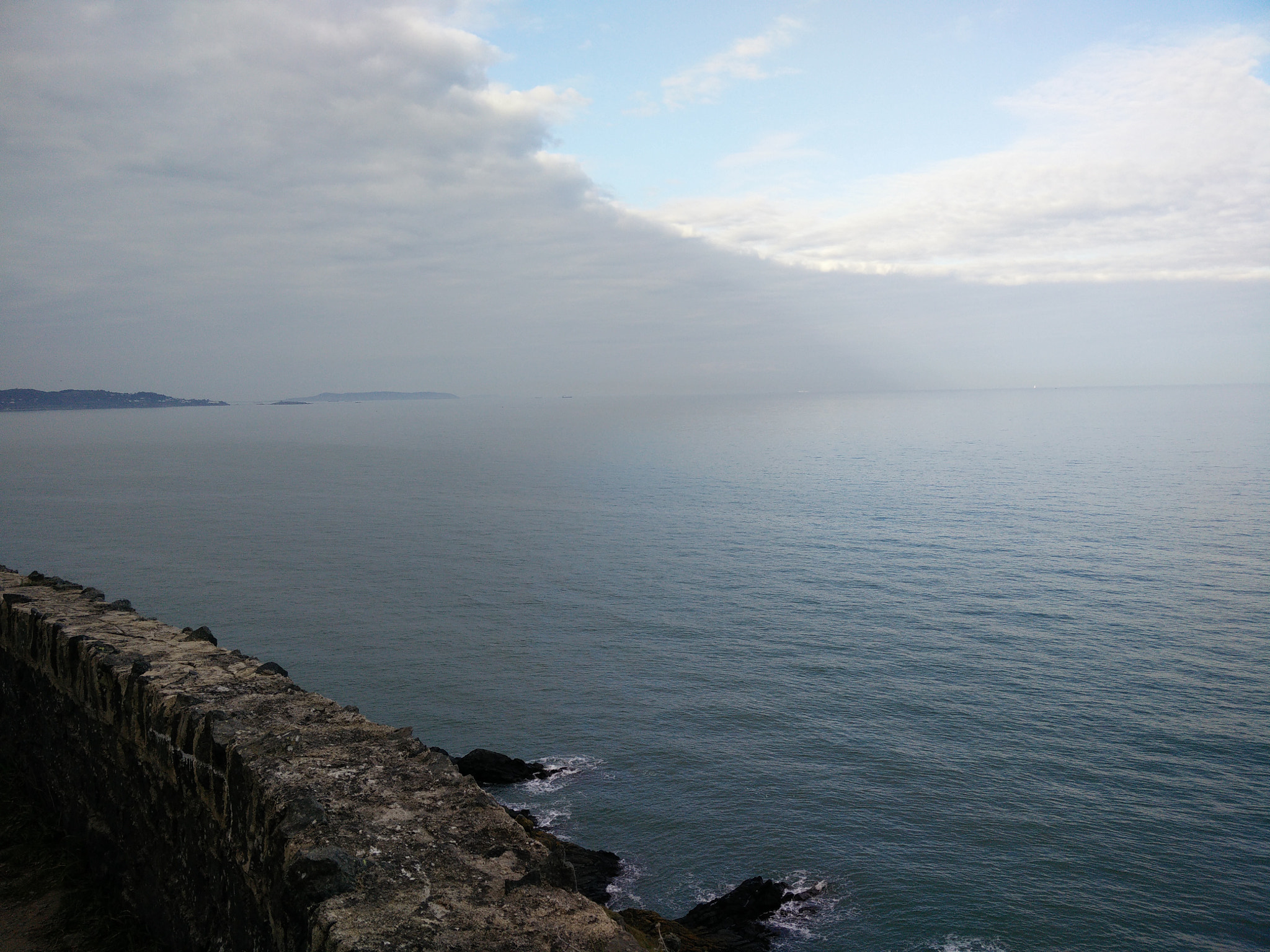 OnePlus ONE sample photo. Curved sky photography