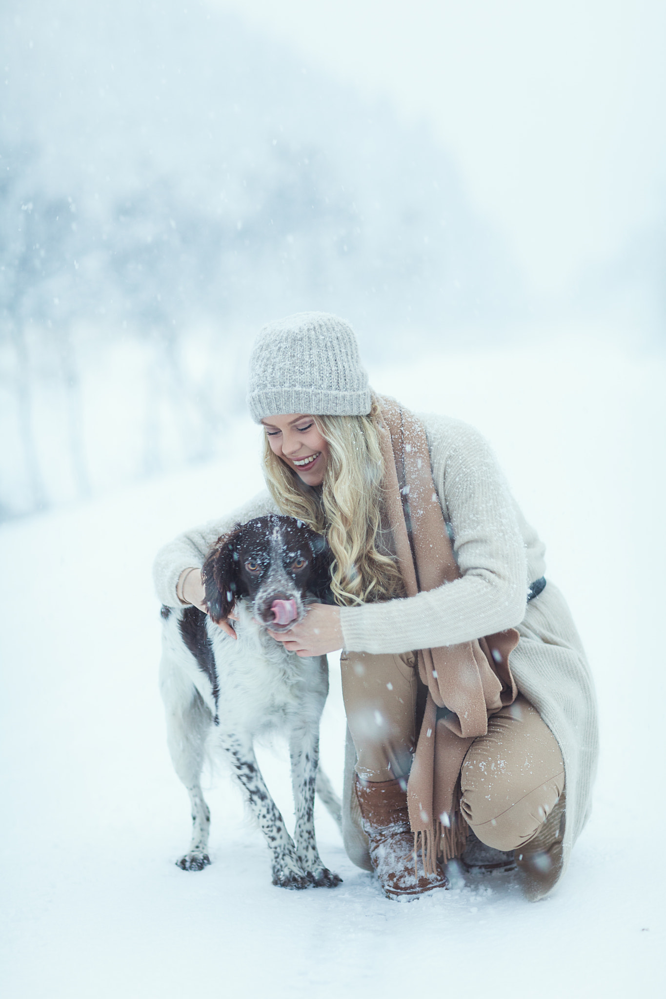 Canon EF 85mm F1.2 sample photo. Friendship photography