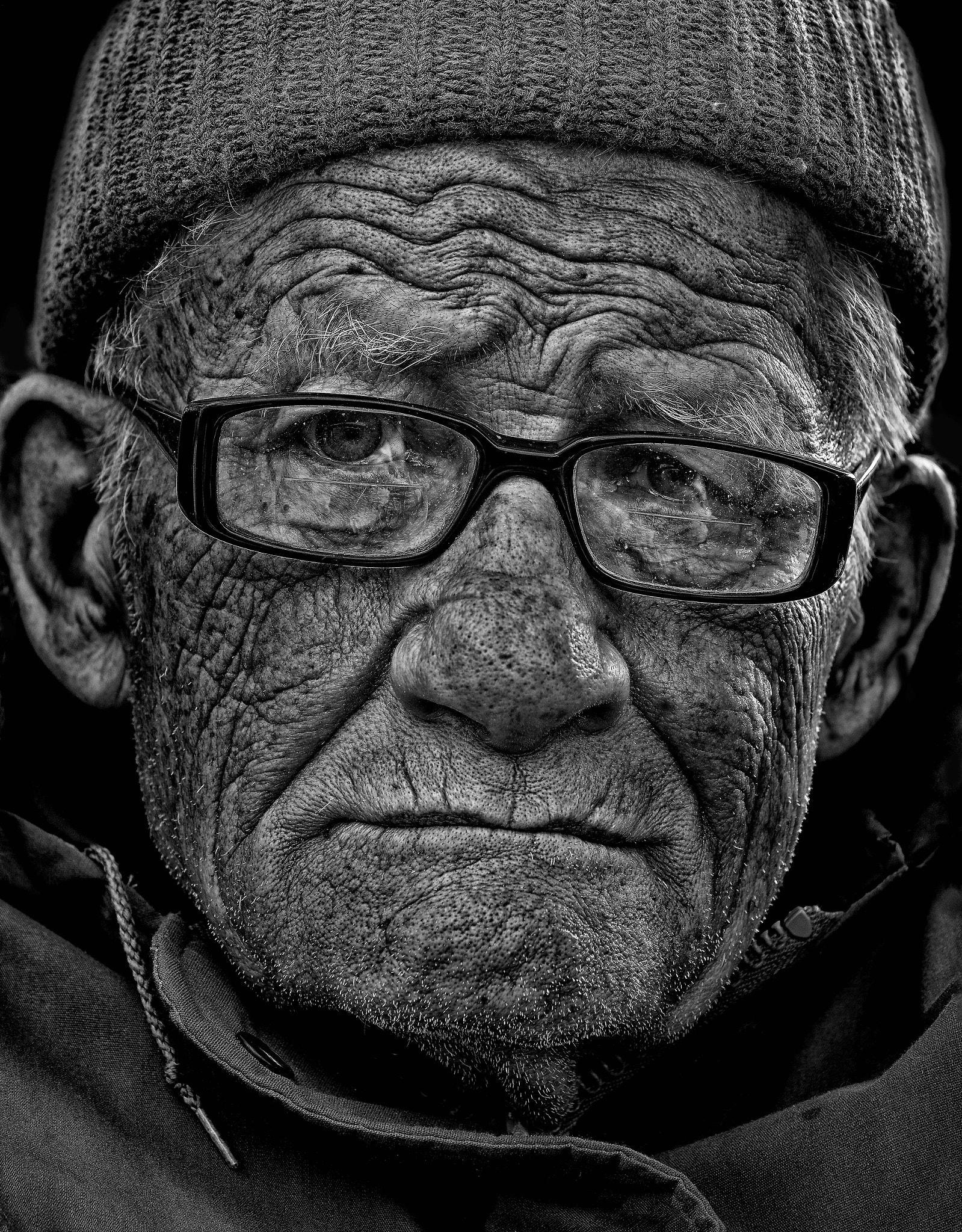 Nikon D800 + Sigma 24-105mm F4 DG OS HSM Art sample photo. Paul at 80 photography