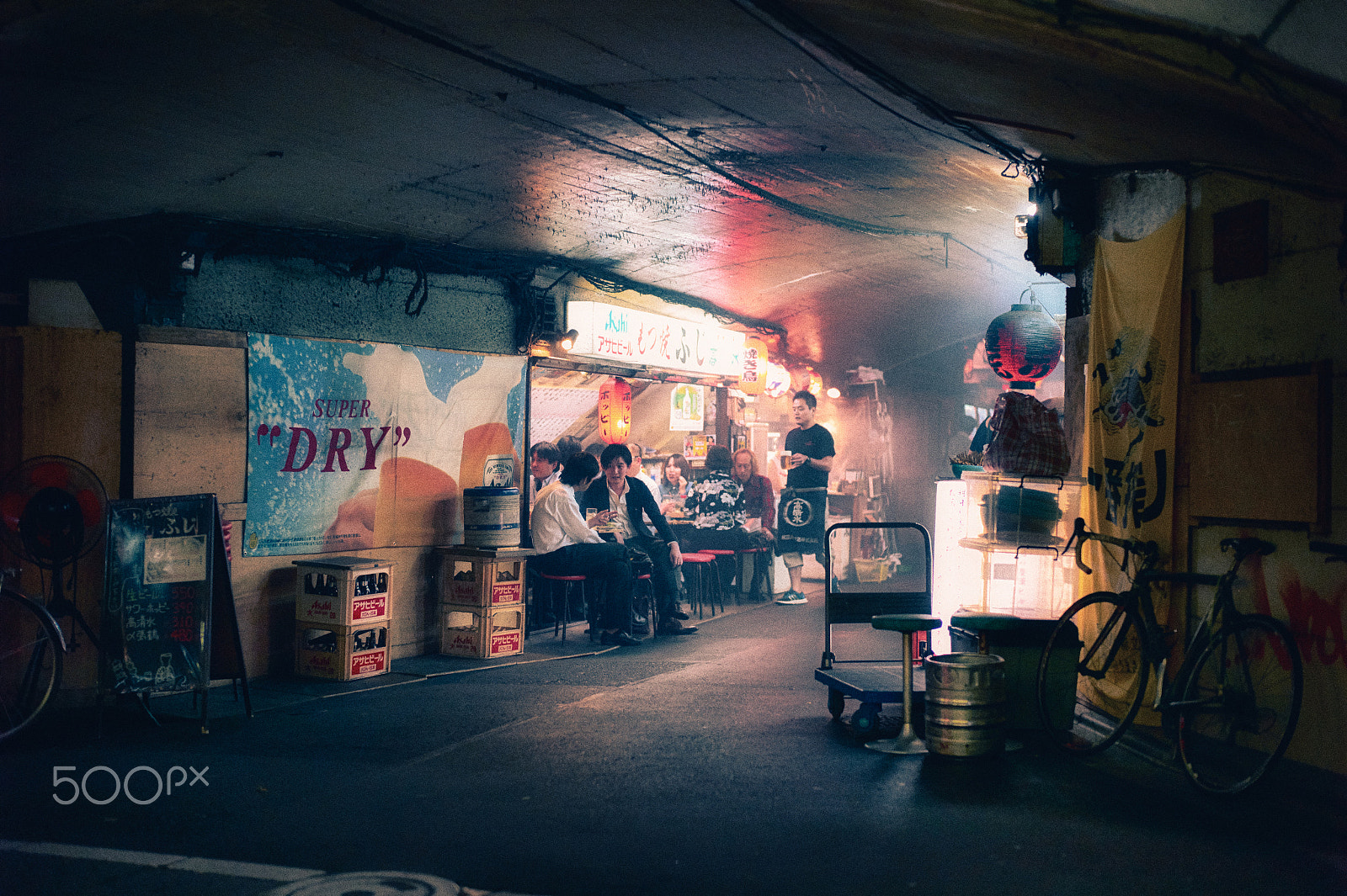 Leica M9 + Leica Summilux-M 50mm F1.4 ASPH sample photo. Shinbashi(新橋) photography