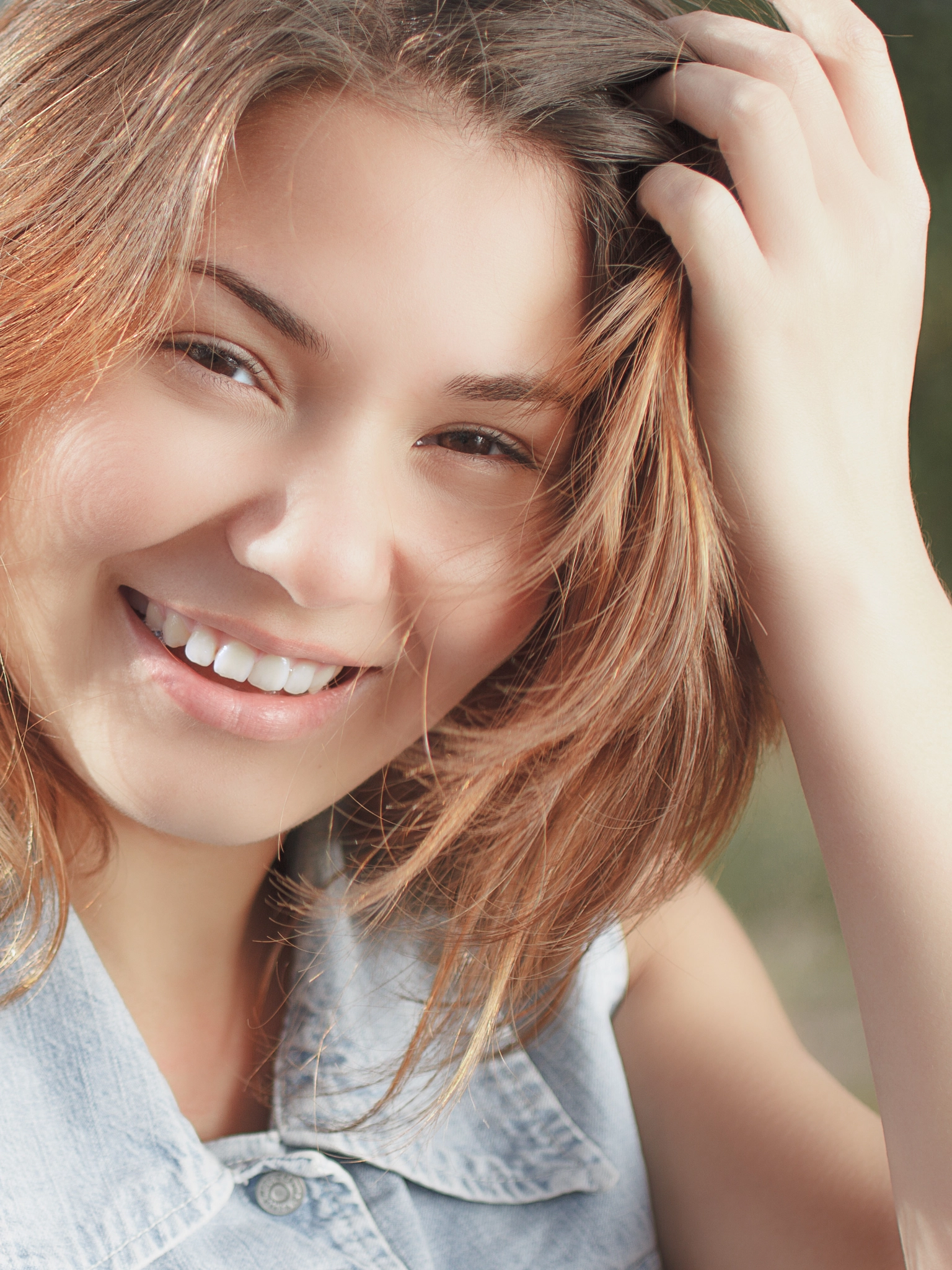 Canon EF 50mm F2.5 Macro sample photo. Beautiful girl. photography
