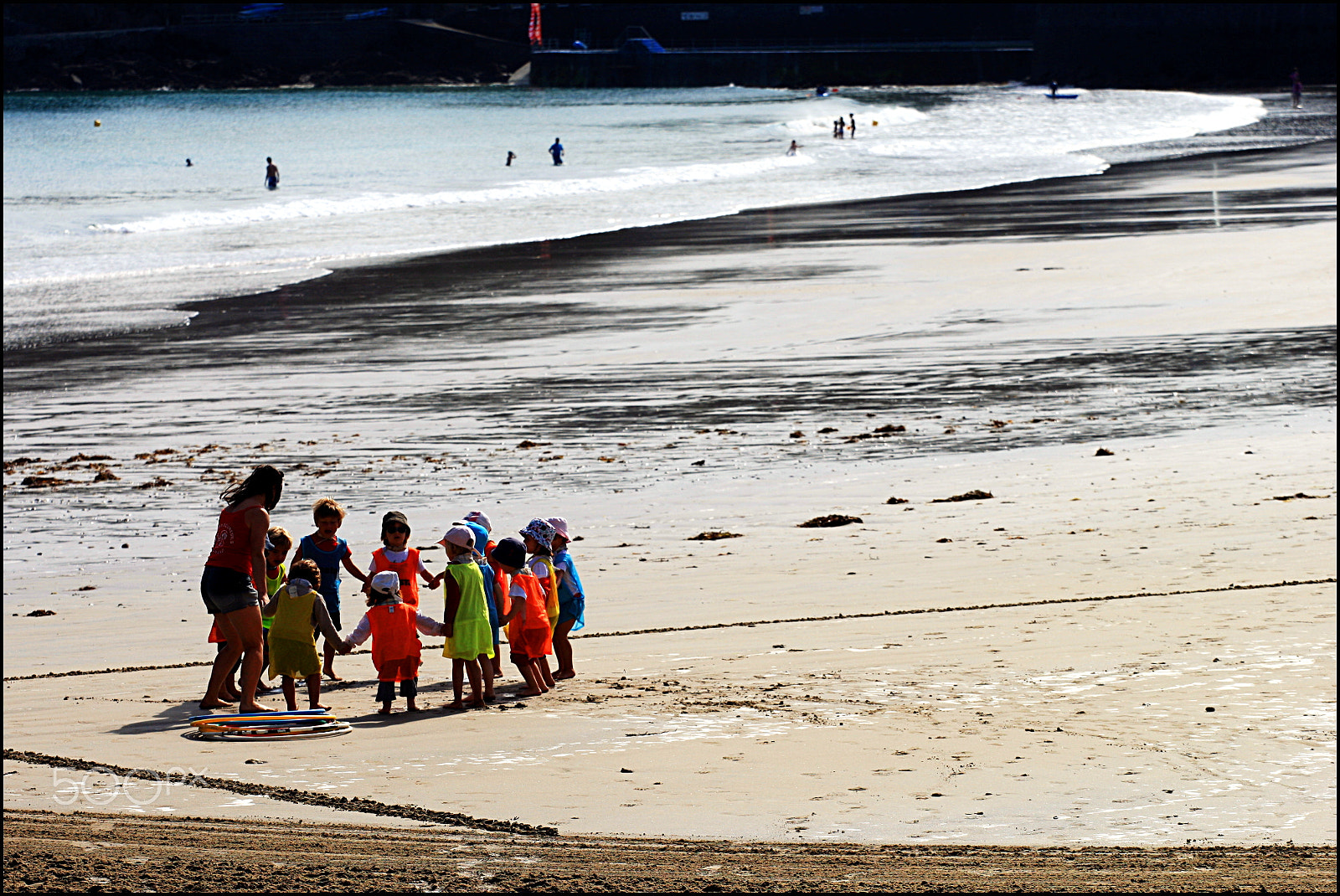 Canon EOS-1D Mark III sample photo. The dance of the little children photography