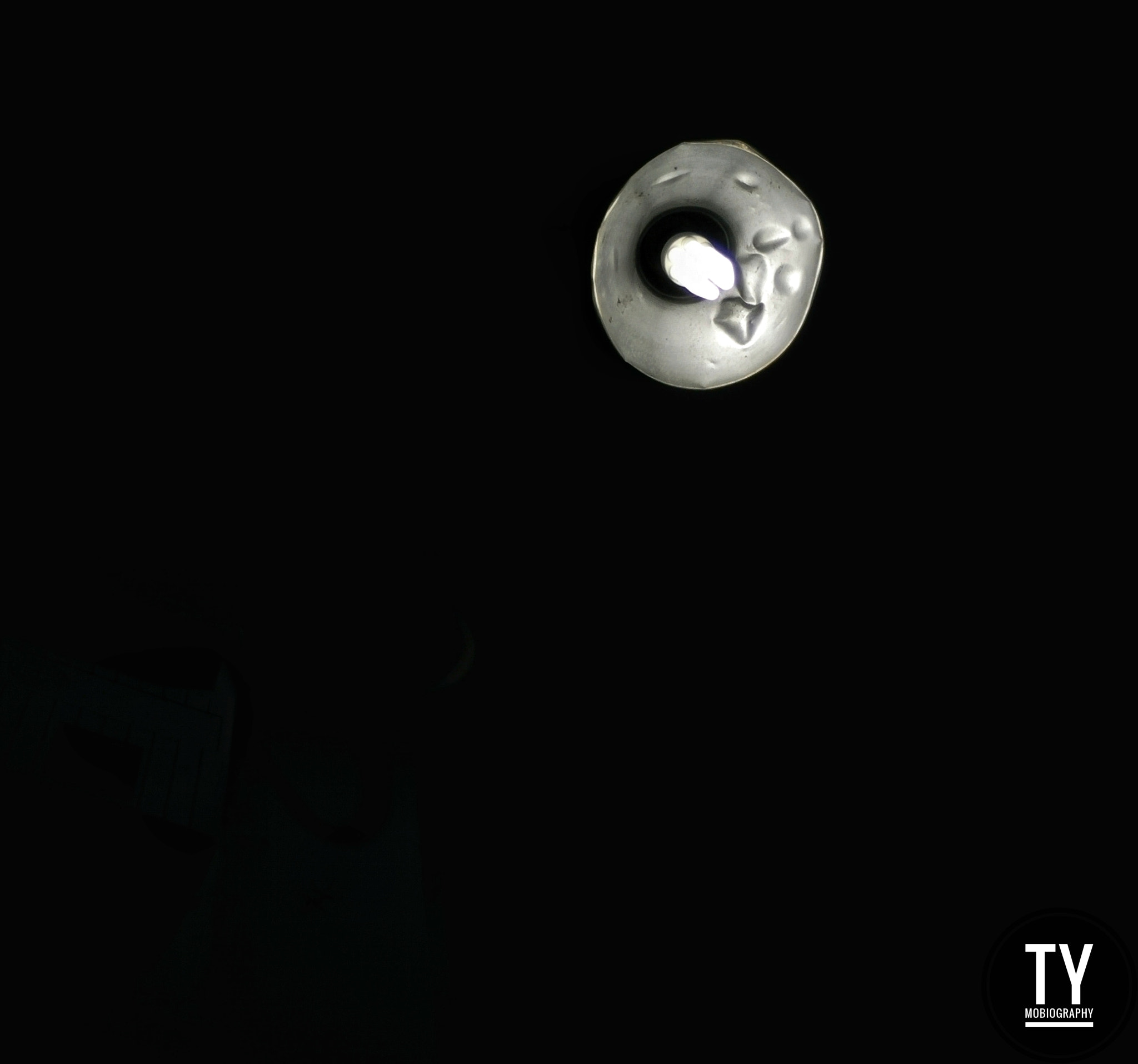 OPPO Find7 sample photo. L.i.g.h.t photography