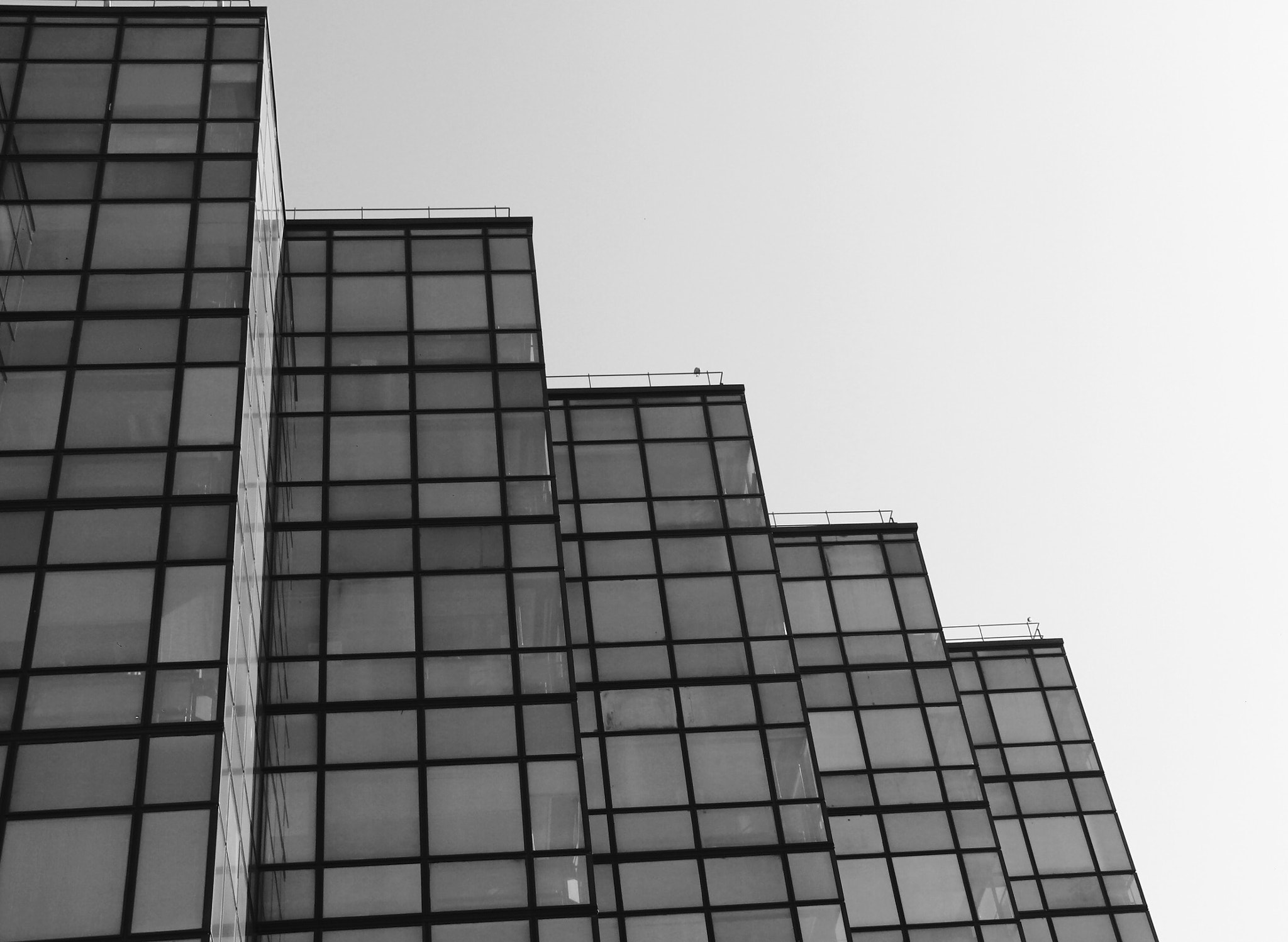 CASIO EX-F1 sample photo. Edificio, oviedo photography