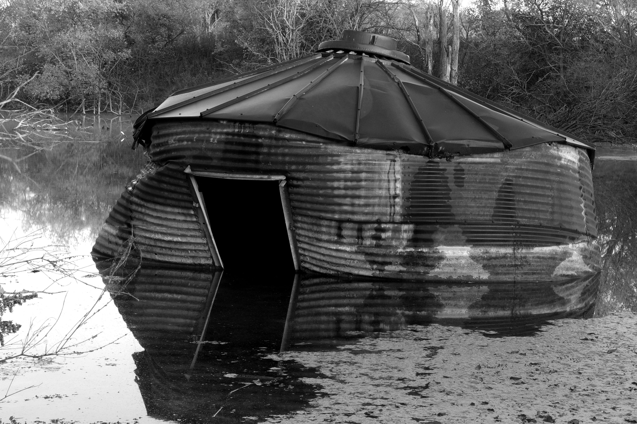 Pentax K-S2 sample photo. Grain bin photography