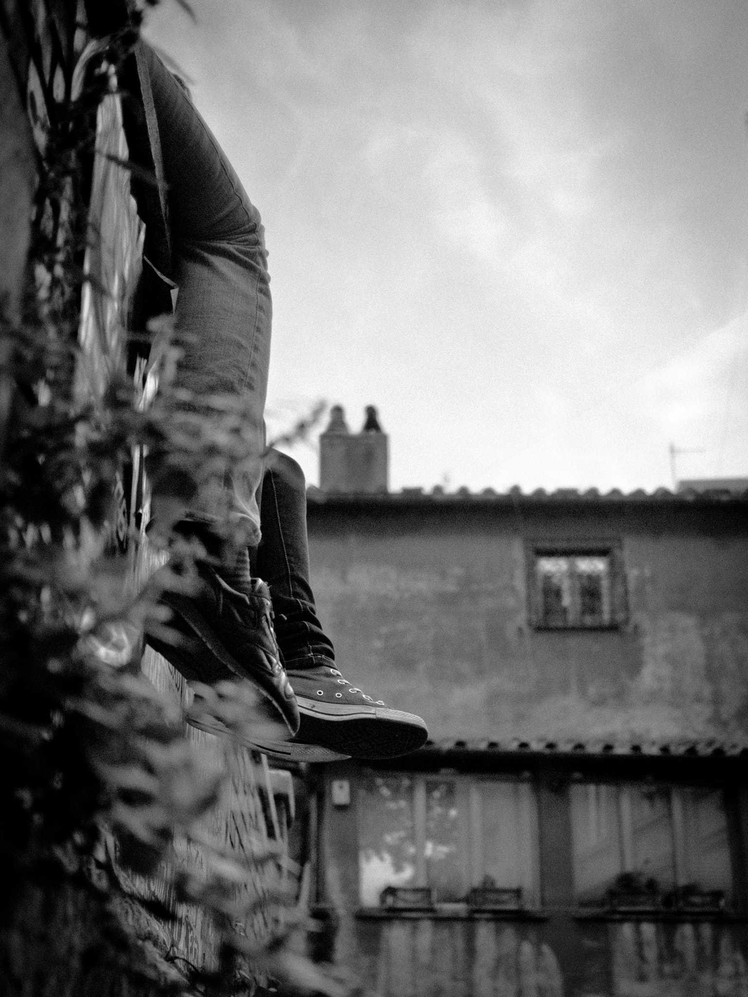 Panasonic Lumix DMC-GF1 + Panasonic Lumix G 20mm F1.7 ASPH sample photo. With your feet in the air and your head on the ground photography