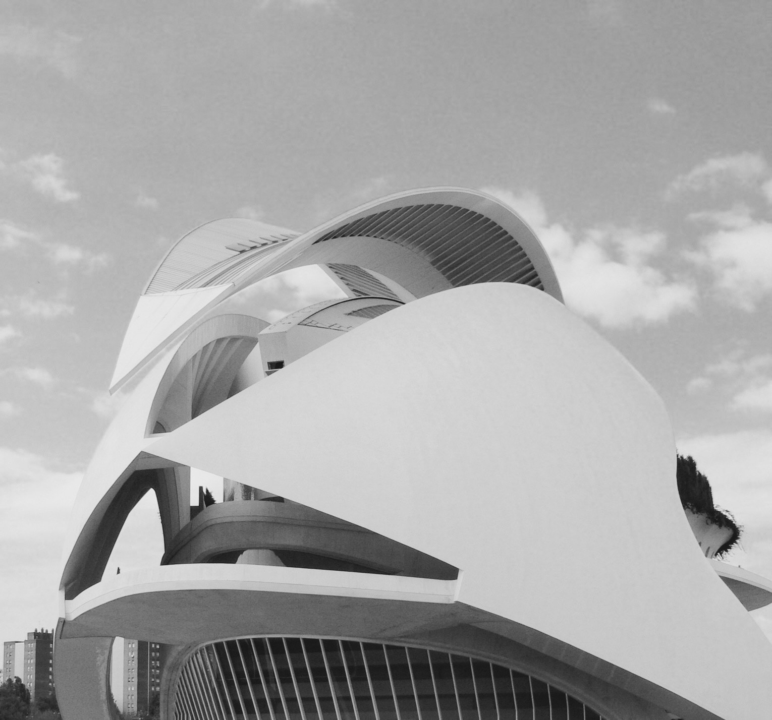 Panasonic DMC-FZ5 sample photo. Ciudad de las artes y de las ciencias, valencia photography