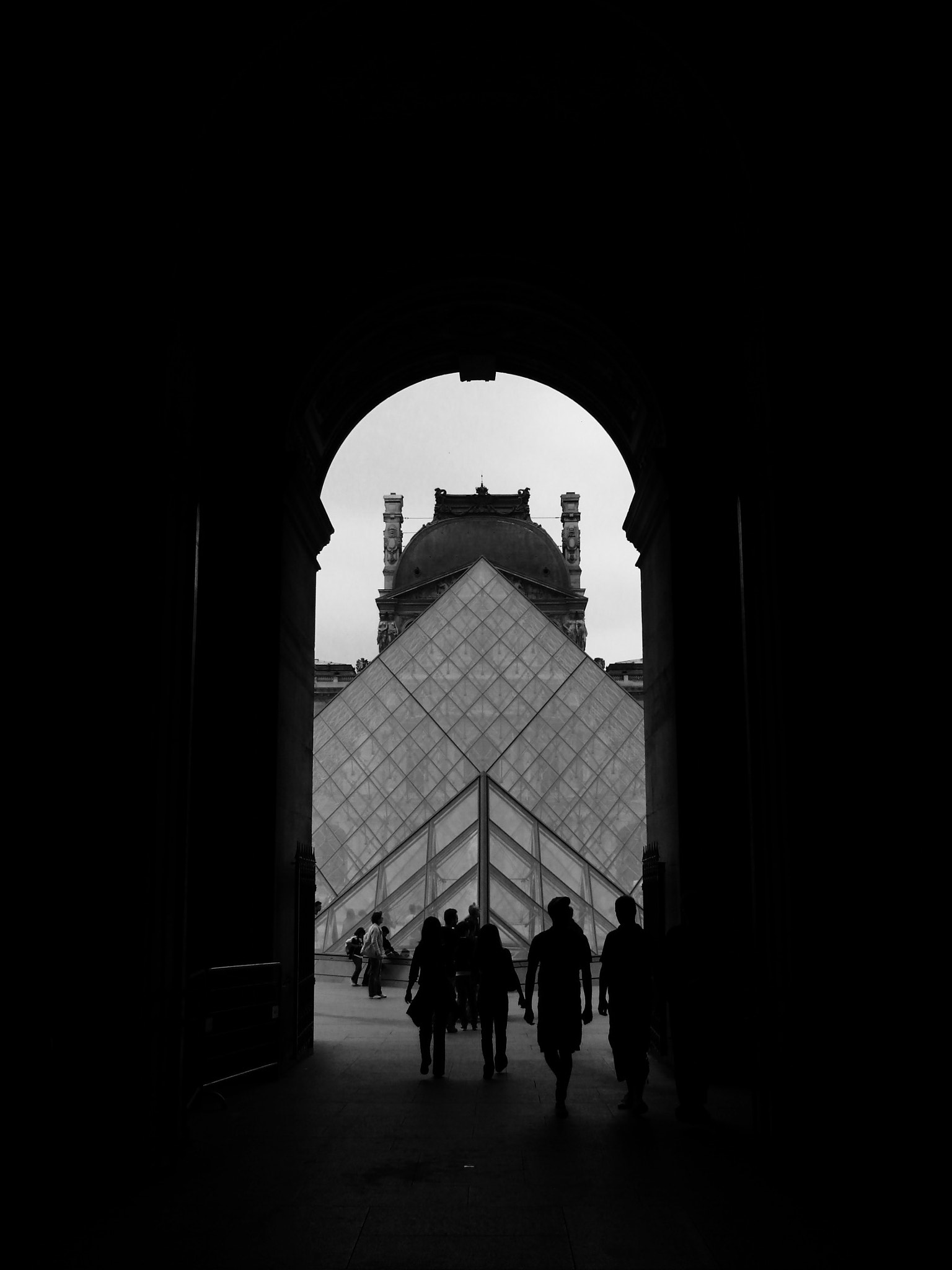 CASIO EX-F1 sample photo. Louvre museum, paris photography