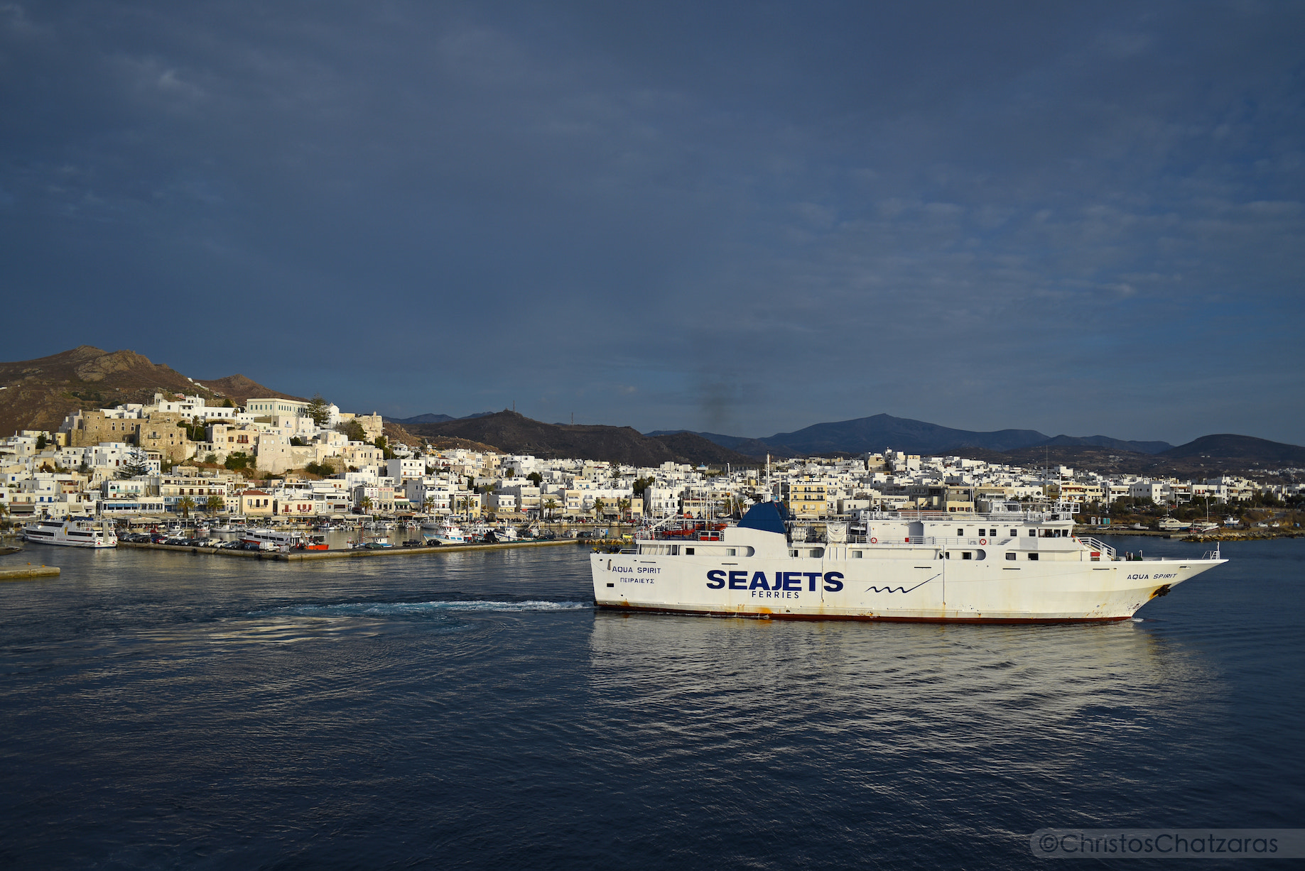 Nikon D750 + Nikon AF Nikkor 28mm F2.8D sample photo. Aqua spirit photography