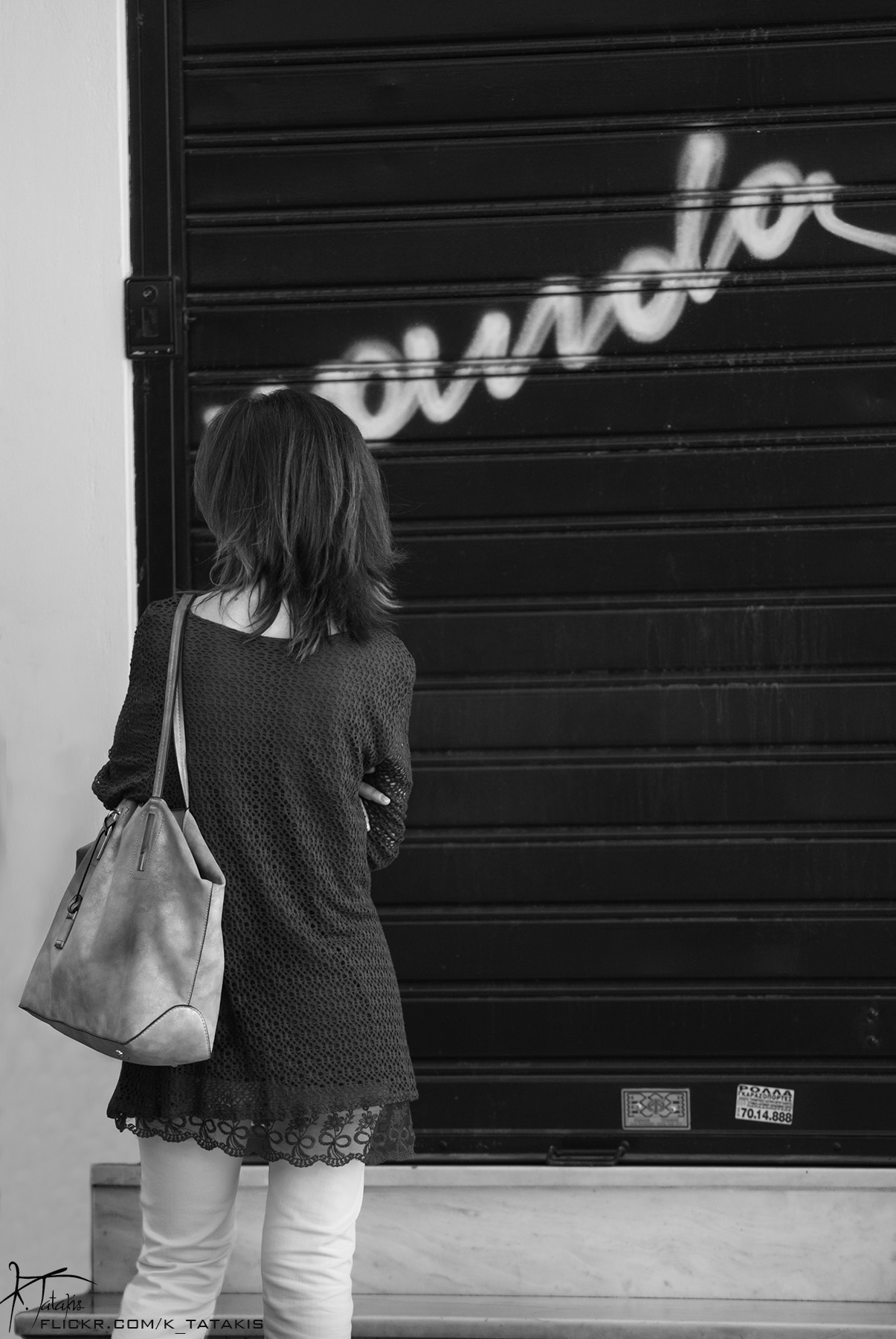 Nikon D80 sample photo. Right here waiting photography