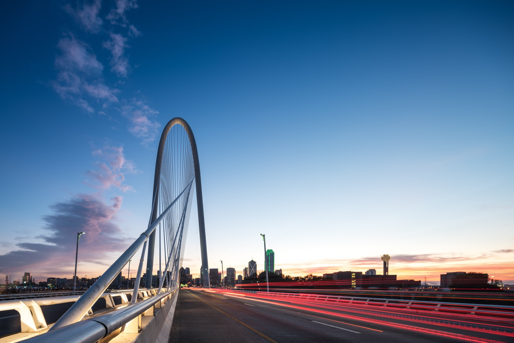 Canon TS-E 17mm F4L Tilt-Shift sample photo. The margaret hill hunt bridge in dallas, texas photography
