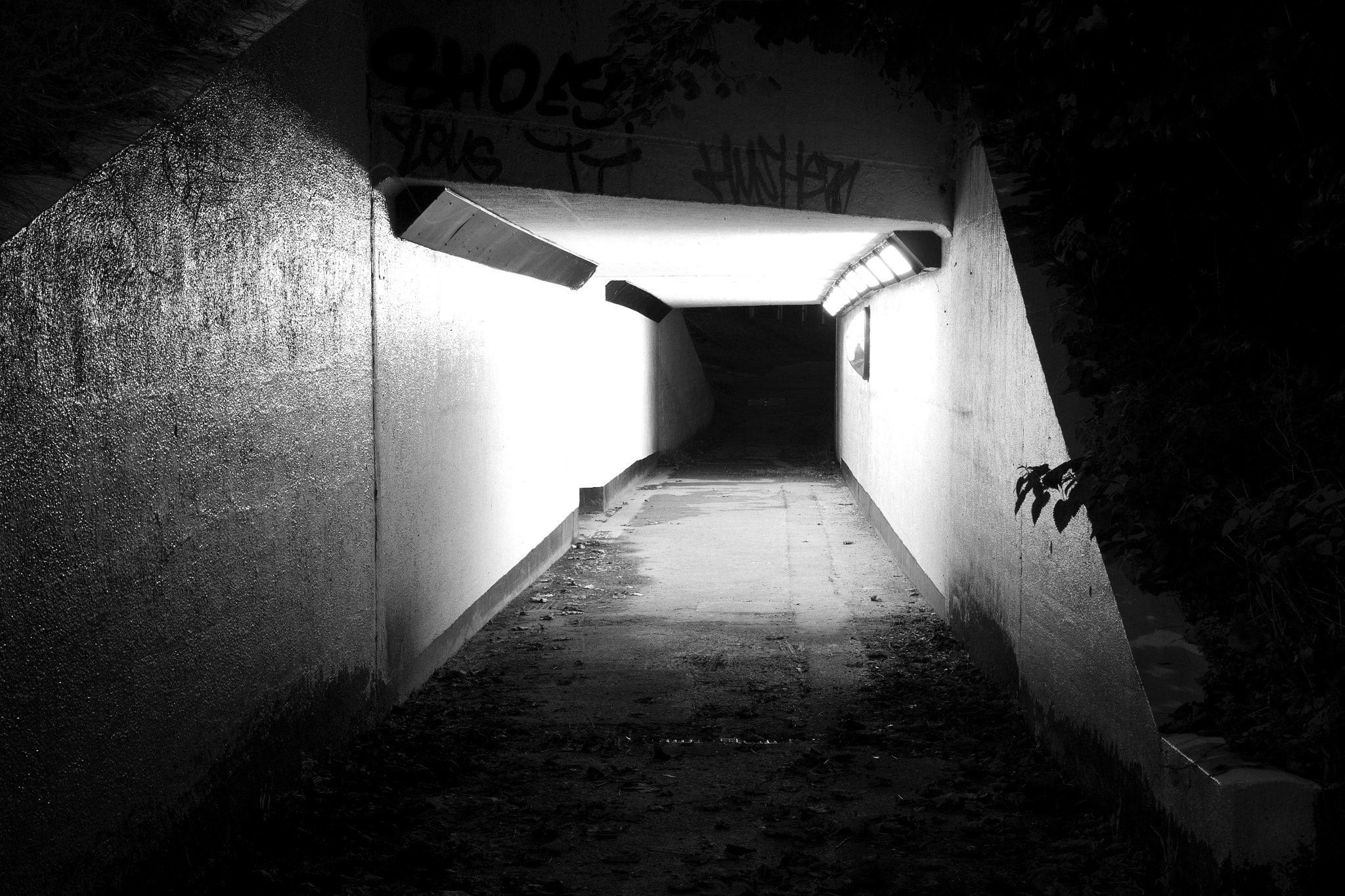 Sigma 18-125mm f/3.5-5.6 DC IF ASP sample photo. Underpass photography