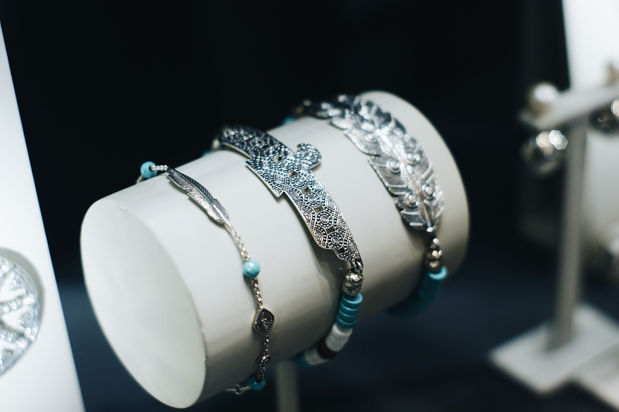 Sony Alpha DSLR-A350 + Minolta AF 50mm F1.7 sample photo. Thomas sabo bracelets photography