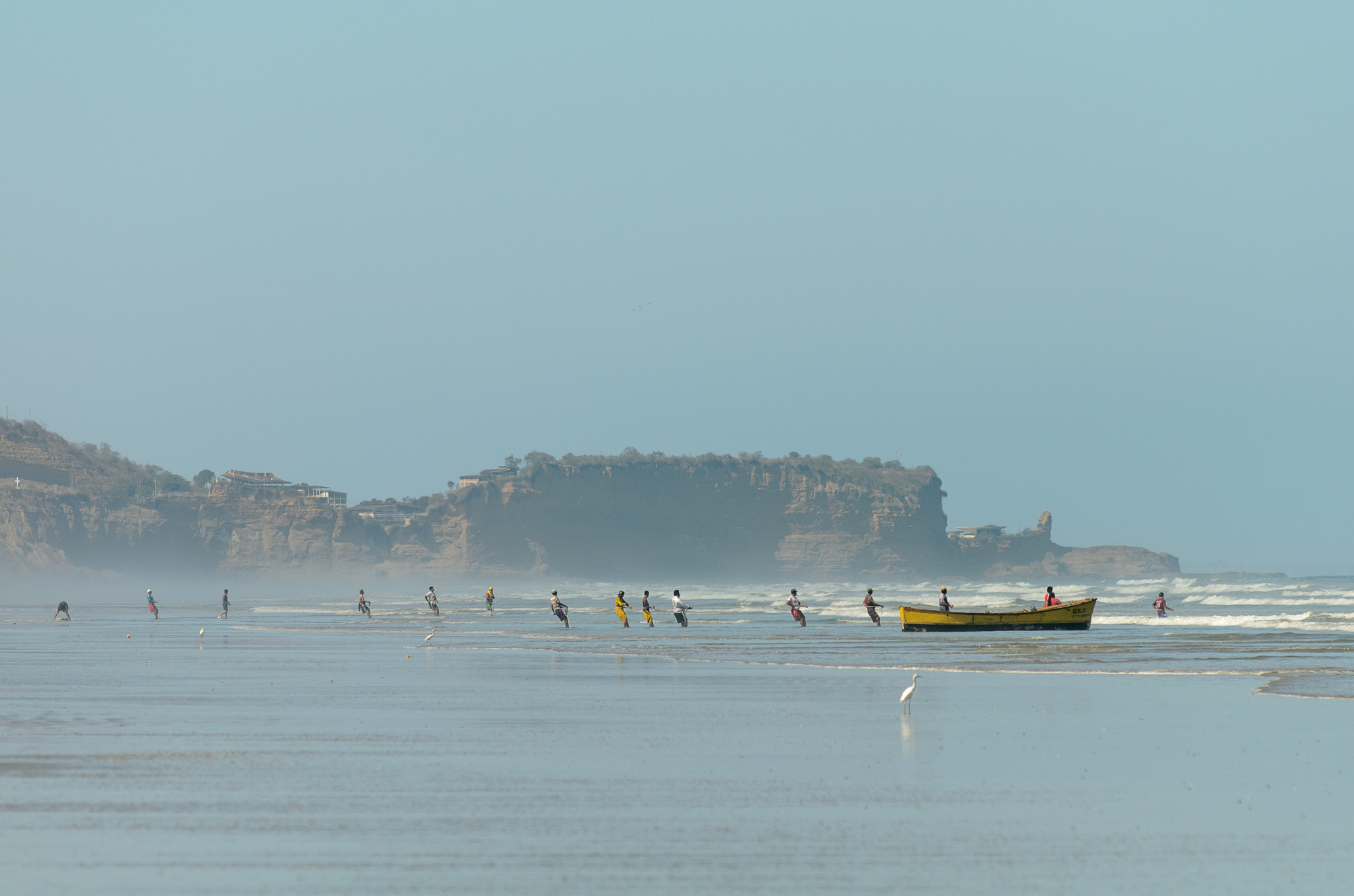 AF-S Zoom-Nikkor 80-200mm f/2.8D IF-ED sample photo. It takes a village photography
