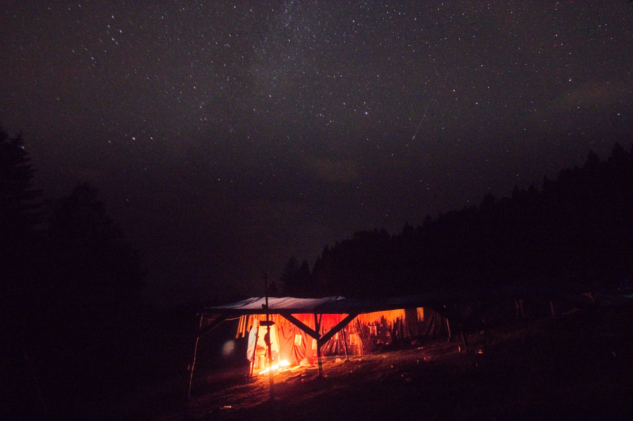 Canon EOS 500D (EOS Rebel T1i / EOS Kiss X3) + Sigma 10-20mm F4-5.6 EX DC HSM sample photo. A wilderness venue photography