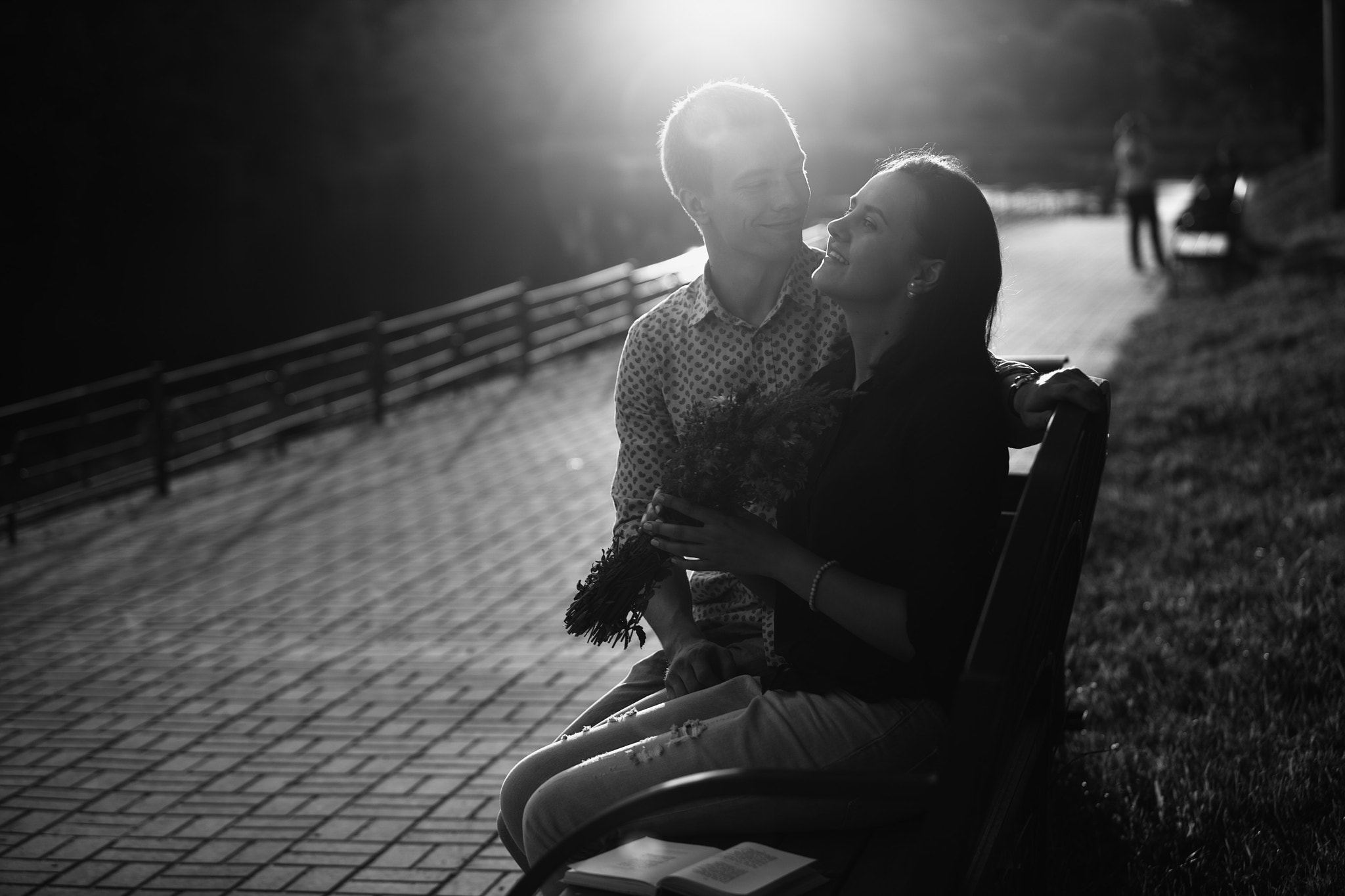 70.0 - 200.0 mm sample photo. Love story photography