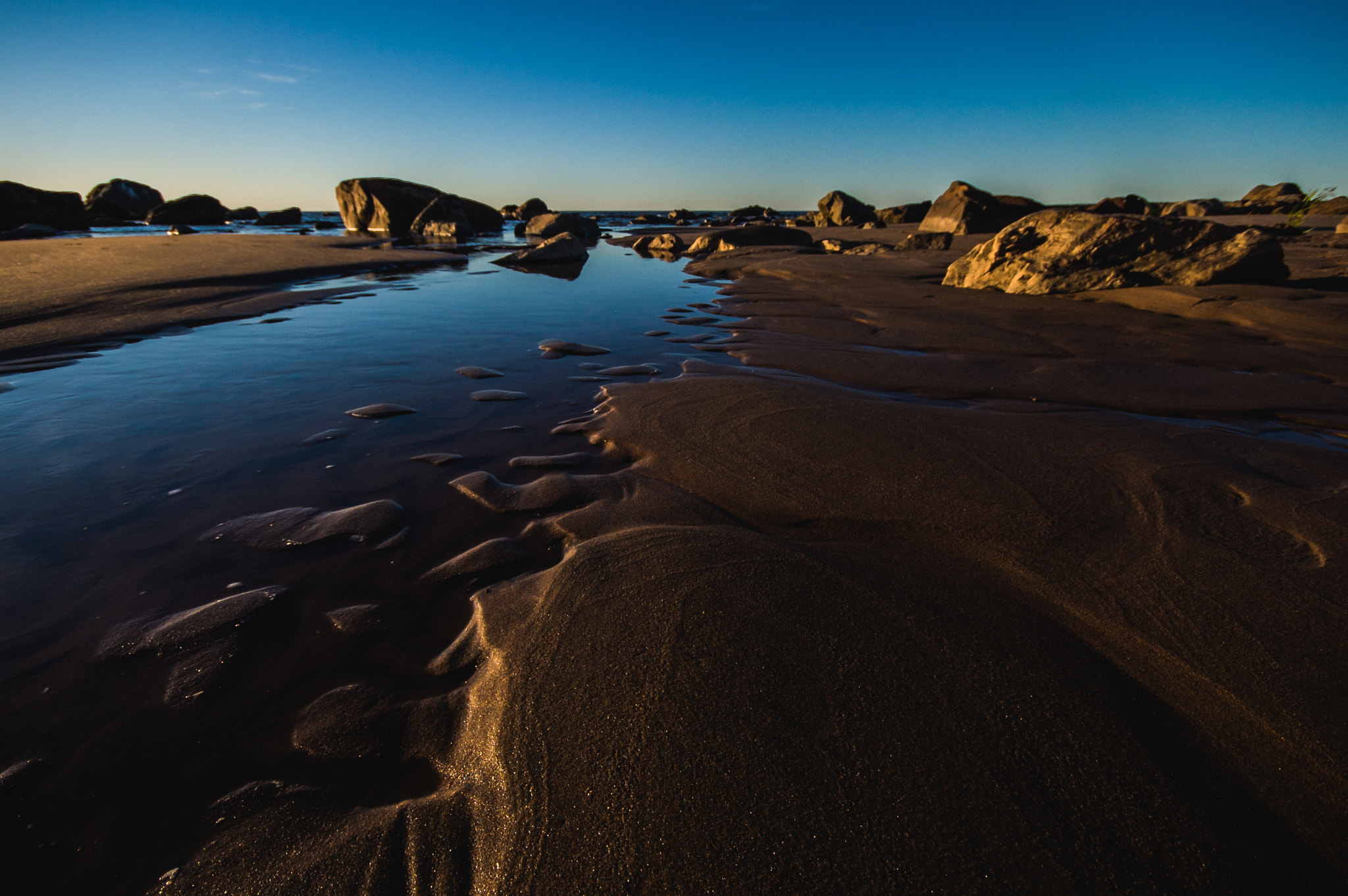 Sigma 10-20mm F4-5.6 EX DC HSM sample photo. Beach photography