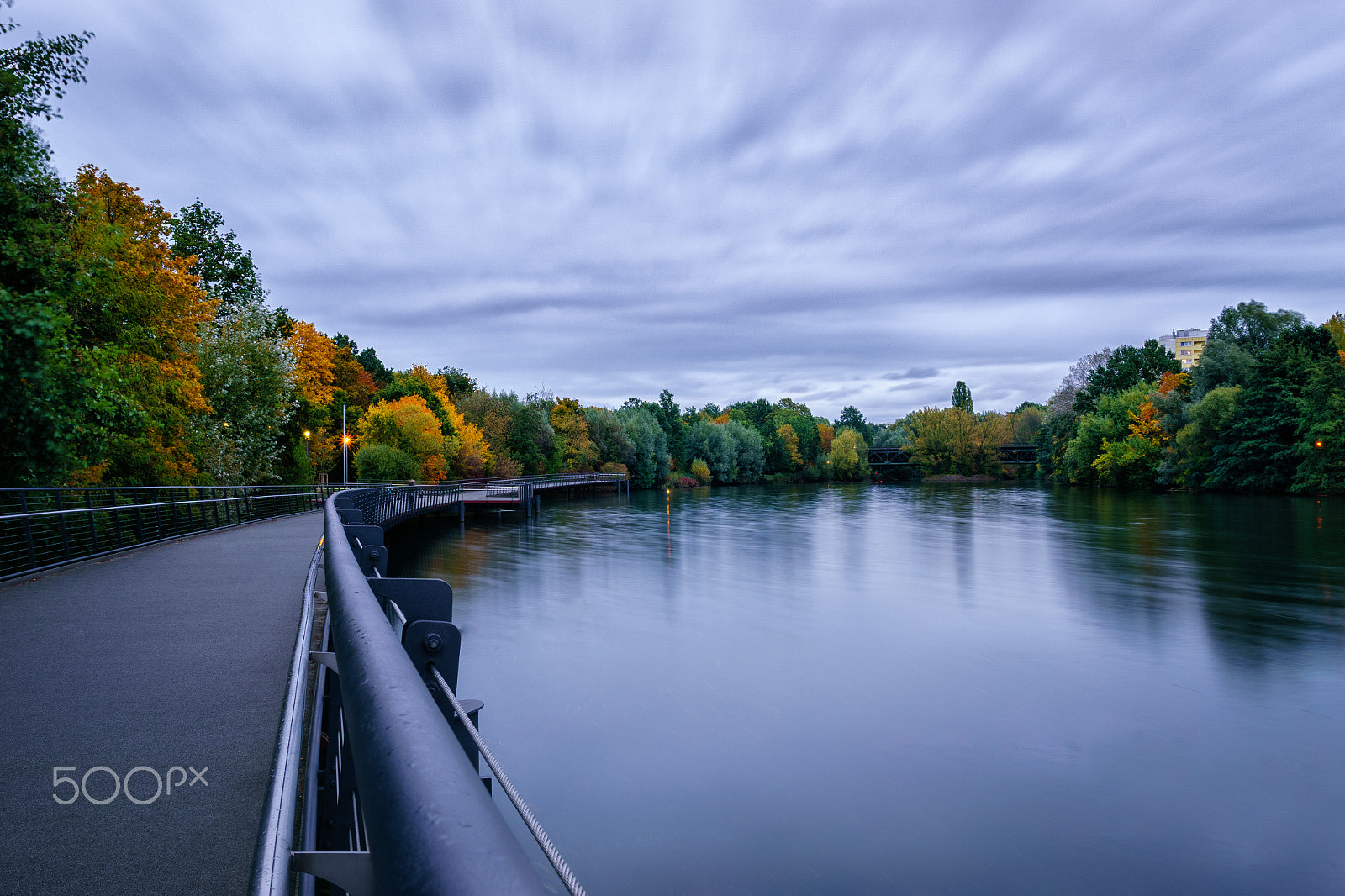 Sony ILCA-77M2 sample photo. Autumn is coming to town photography