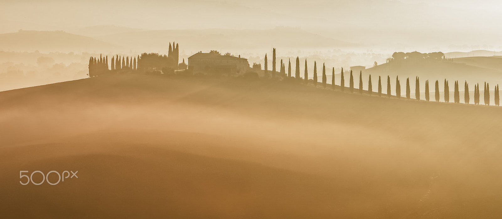 Canon EF 70-200mm F2.8L IS II USM sample photo. Tuscan silhouette photography