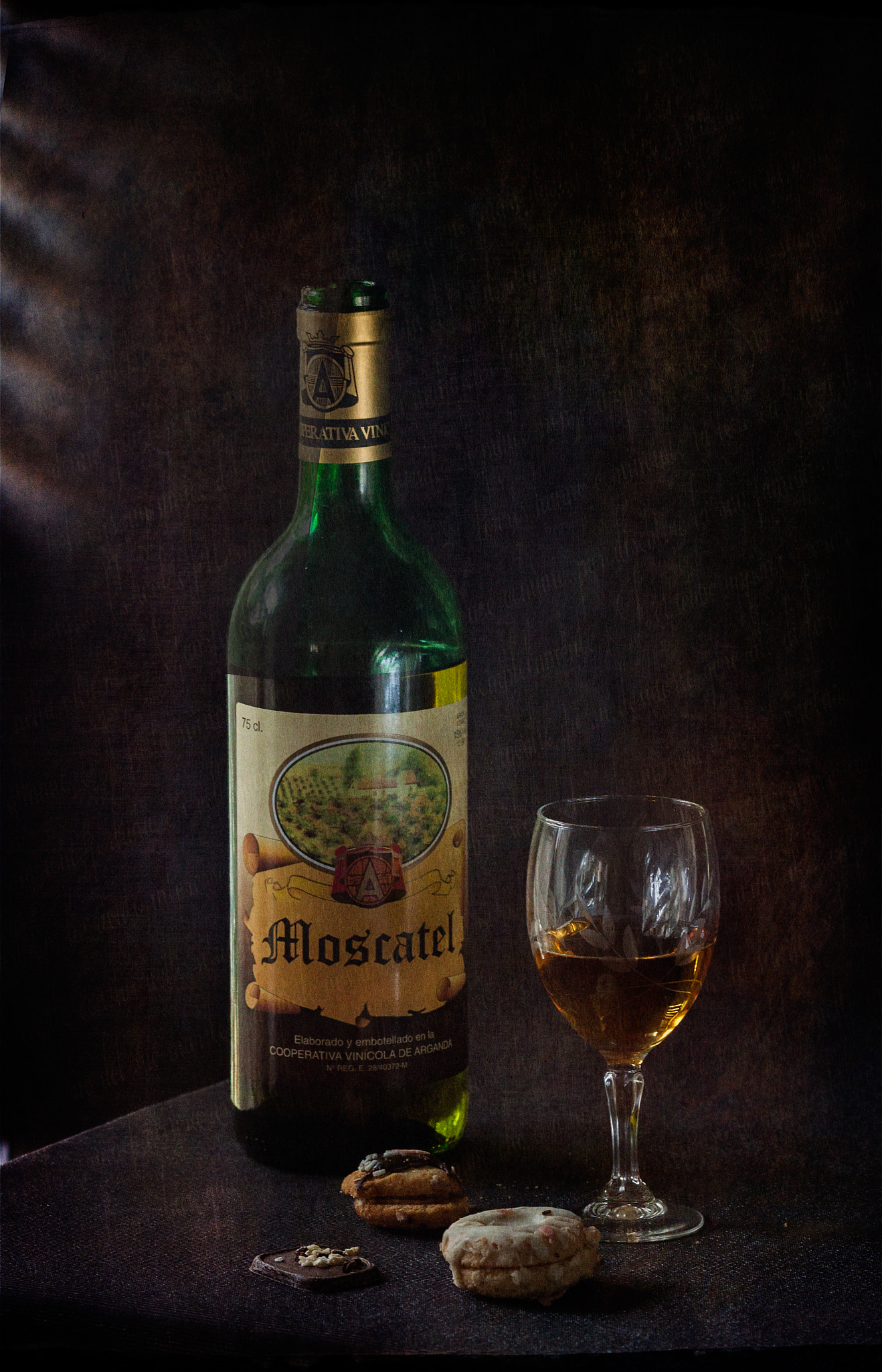 Canon EF 35-80mm f/4-5.6 sample photo. La copita de moscatel photography
