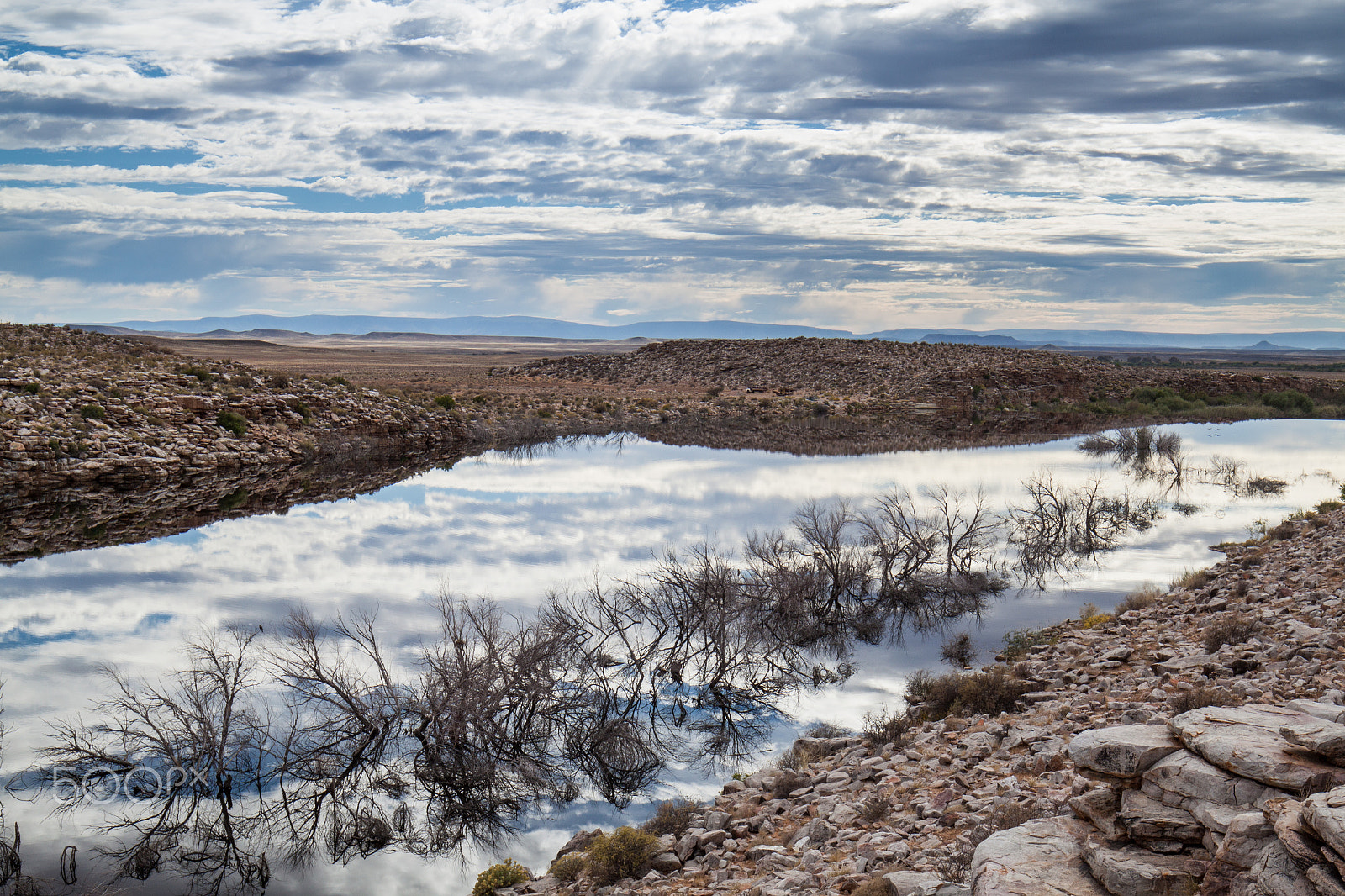 Canon EF 16-35mm F4L IS USM sample photo. Shiny river photography
