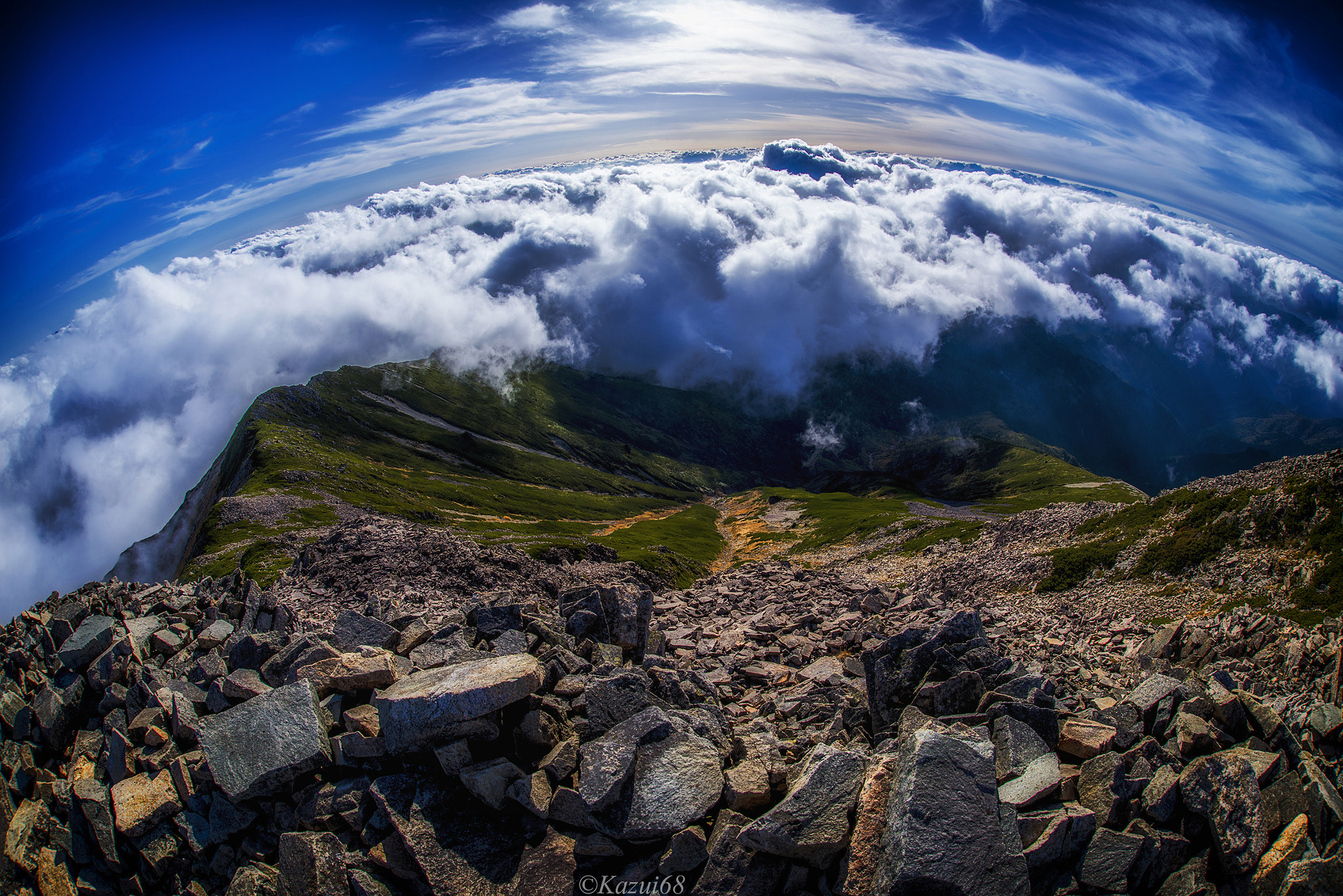 Nikon D810 + Sigma 15mm F2.8 EX DG Diagonal Fisheye sample photo. Sea clouds of mt.kasa-ga-take photography