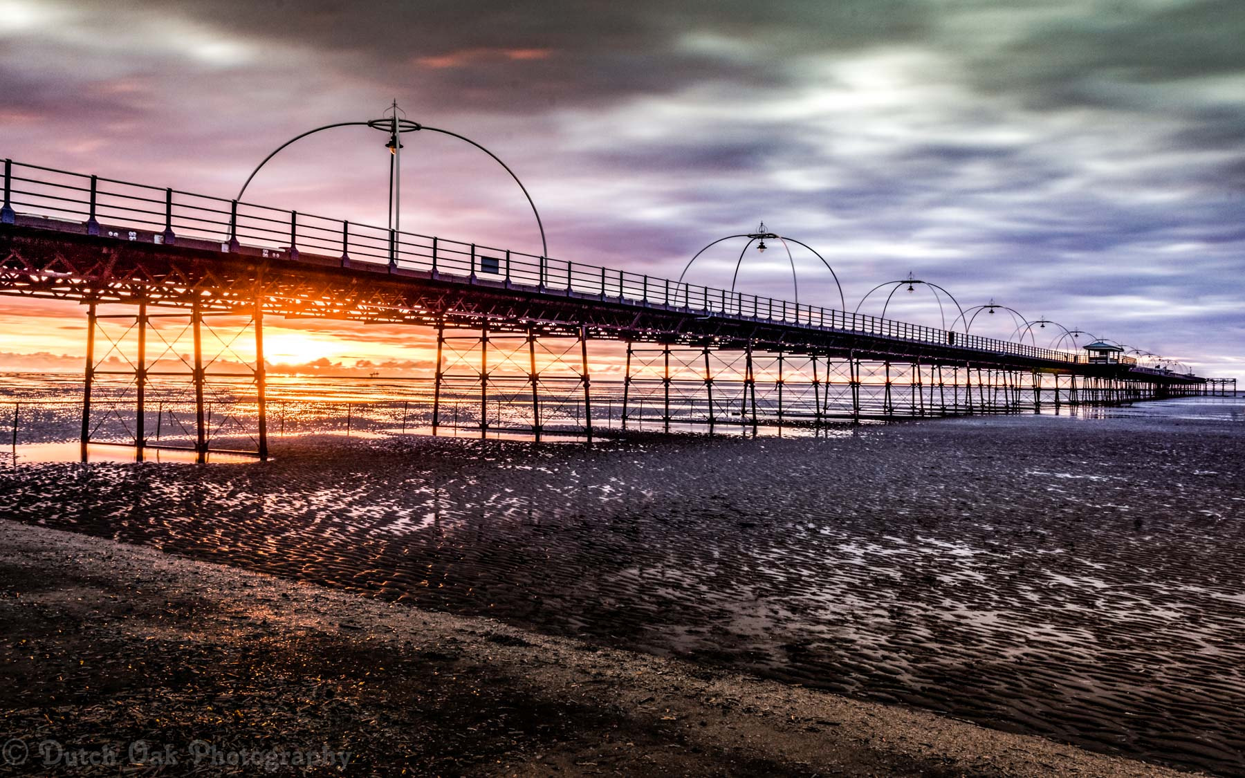 Sony ILCA-77M2 + Sony Vario-Sonnar T* 16-35mm F2.8 ZA SSM sample photo. The beautifully simple southport pier on the northwest coast of england. photography