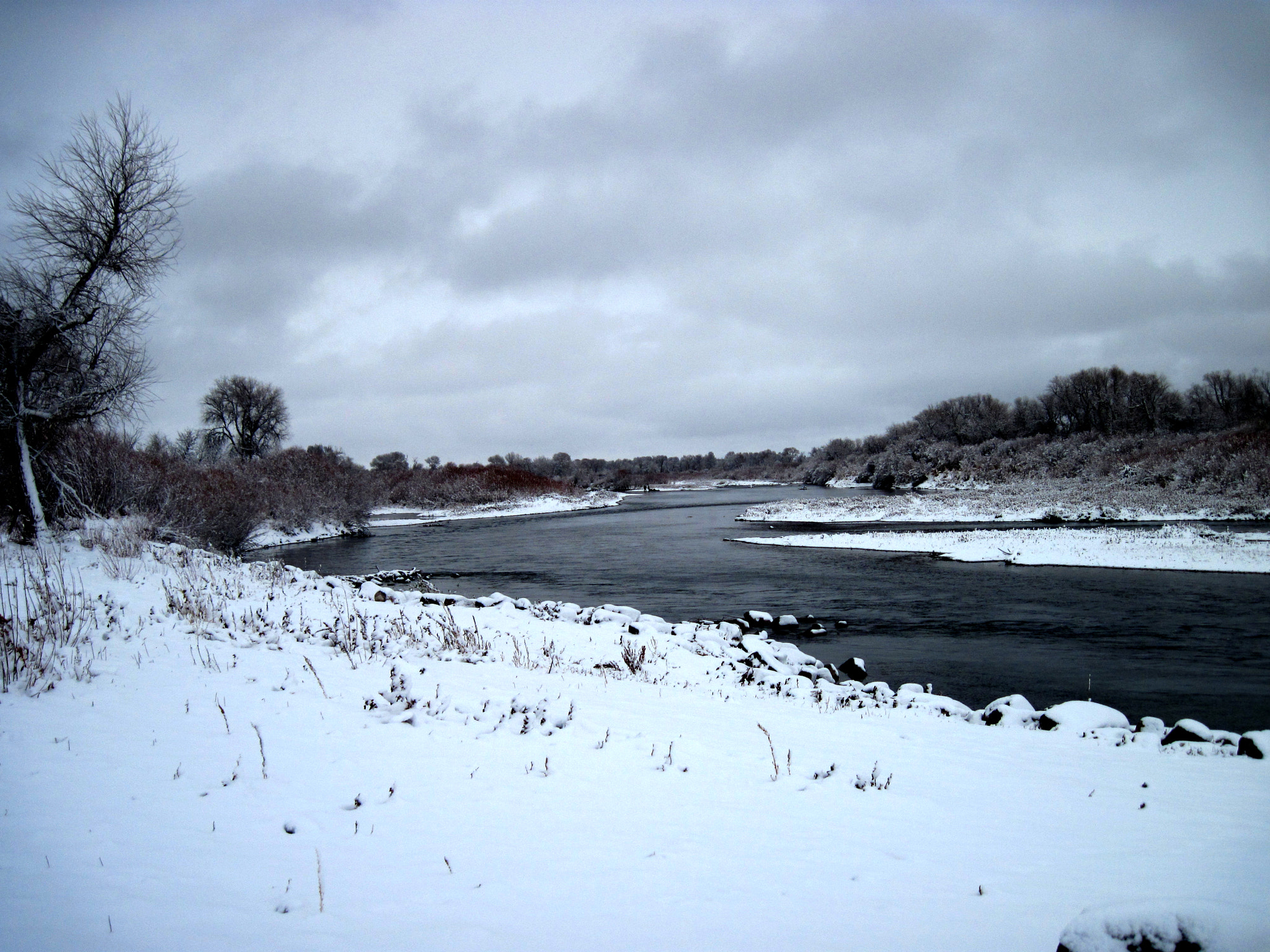 Canon PowerShot A1100 IS sample photo. River in winter photography