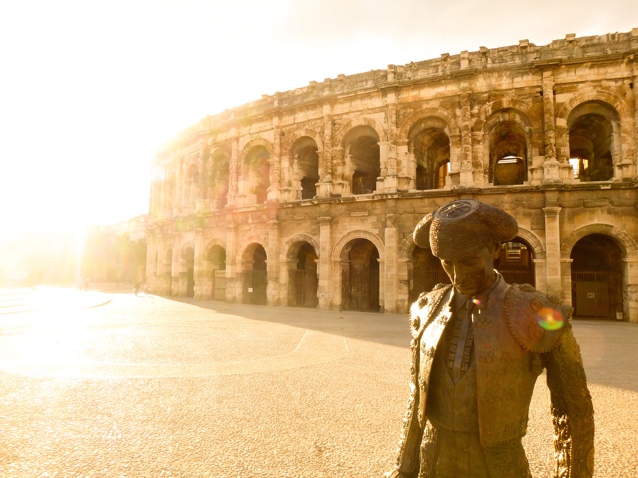 Panasonic DMC-FT20 sample photo. Nîmes, france photography