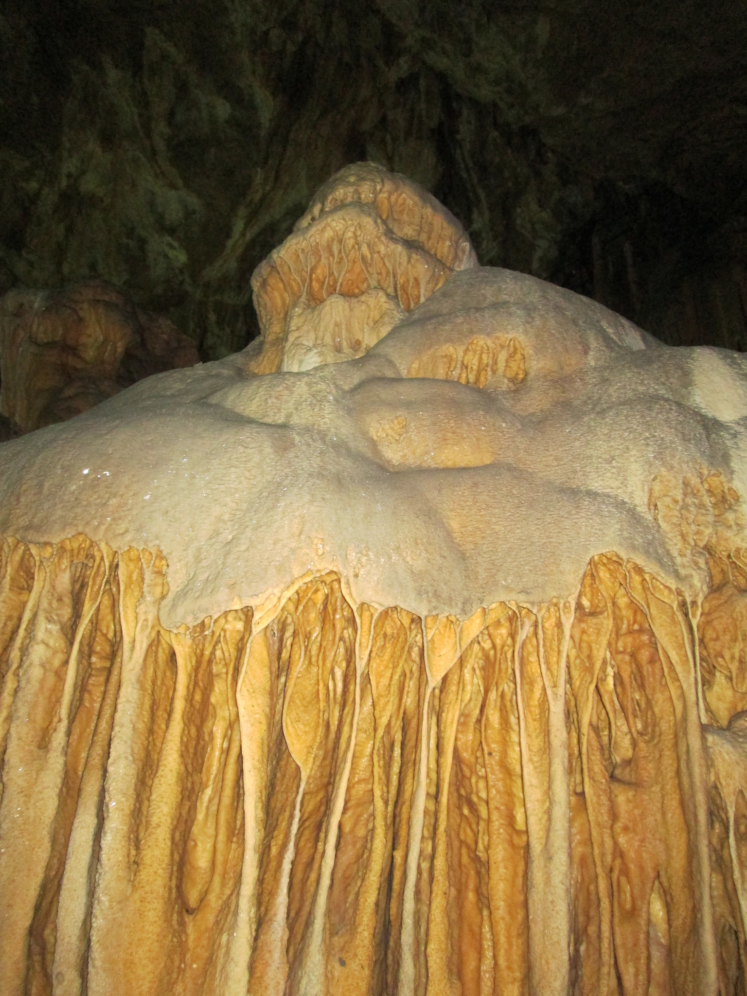 Canon PowerShot A3400 IS sample photo. Stalagmite photography
