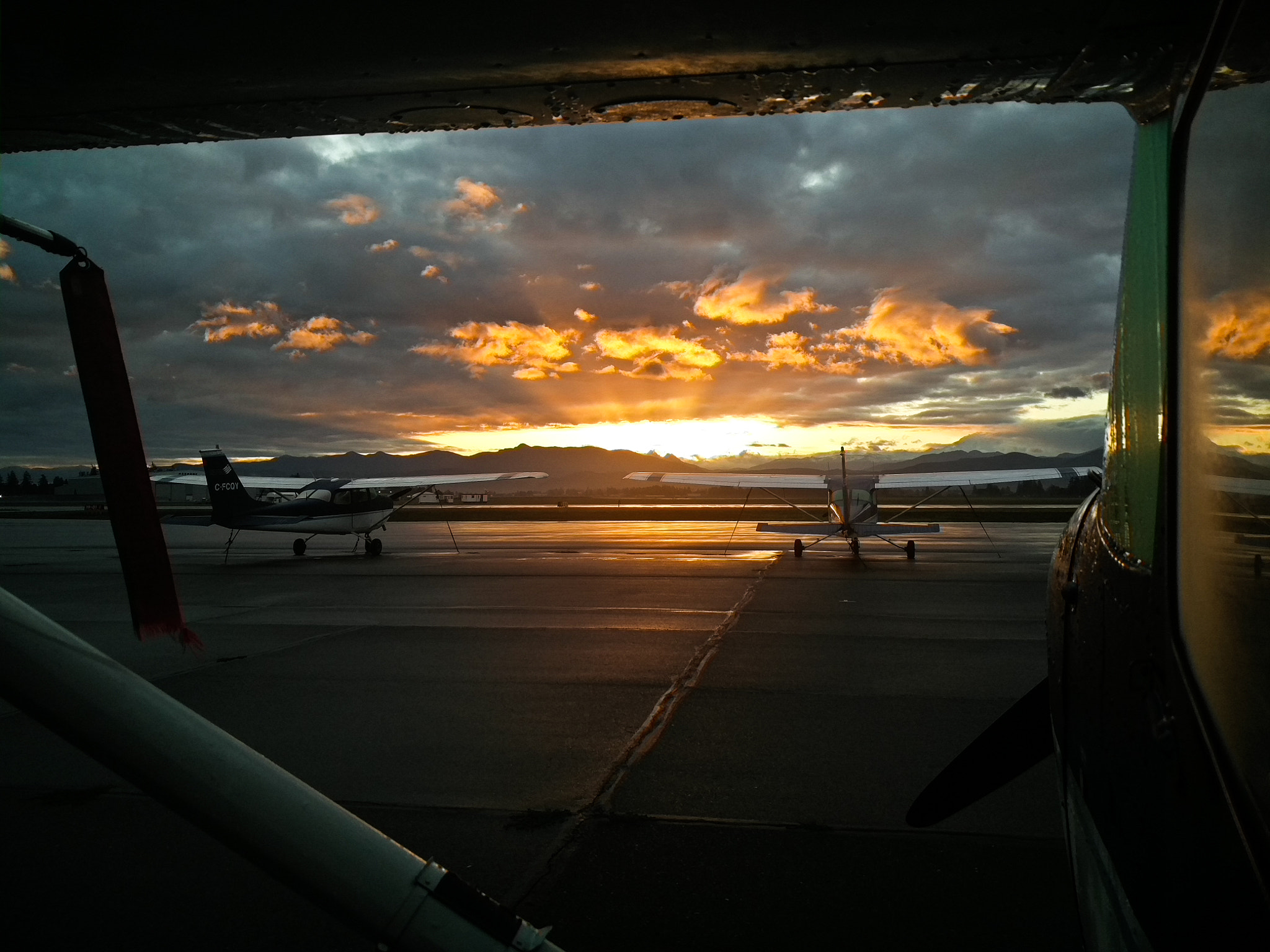 OnePlus ONE A2005 sample photo. Sunrise cessna photography