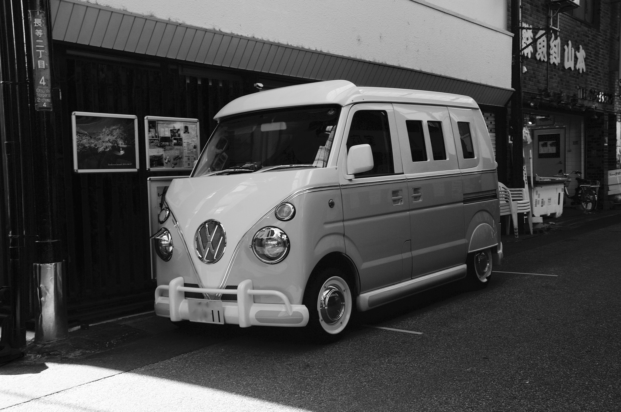 Pentax K20D sample photo. Car ! photography