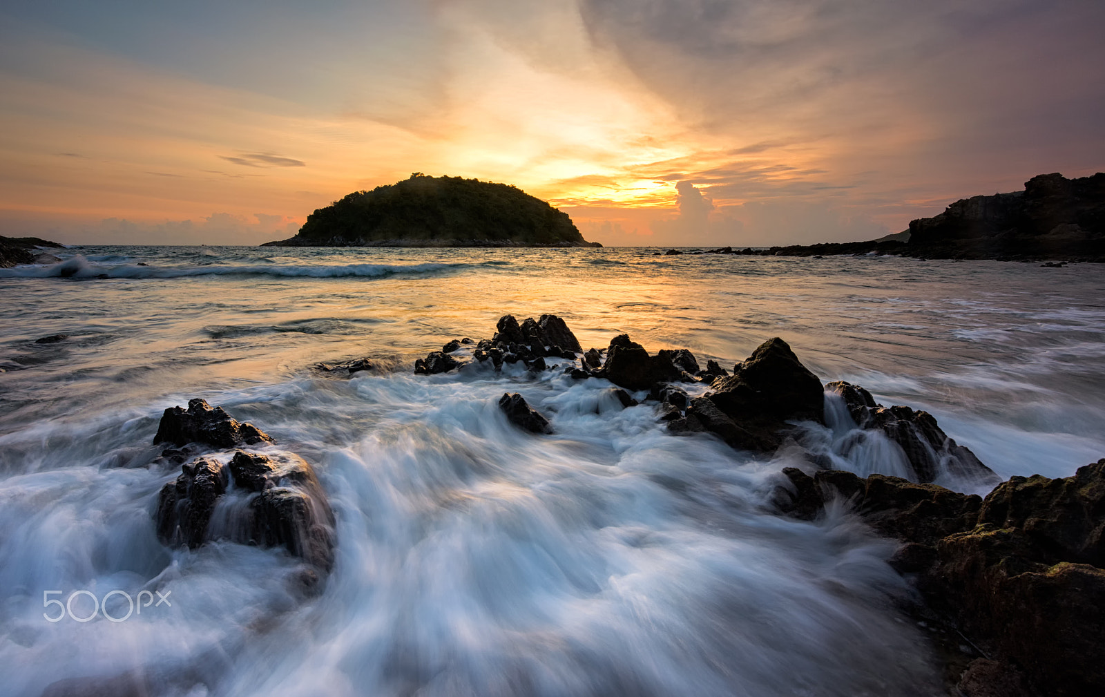 Nikon D5200 sample photo. Sunset seascape yah-nui beach , phuket thailand sea lavel 1.6 - photography